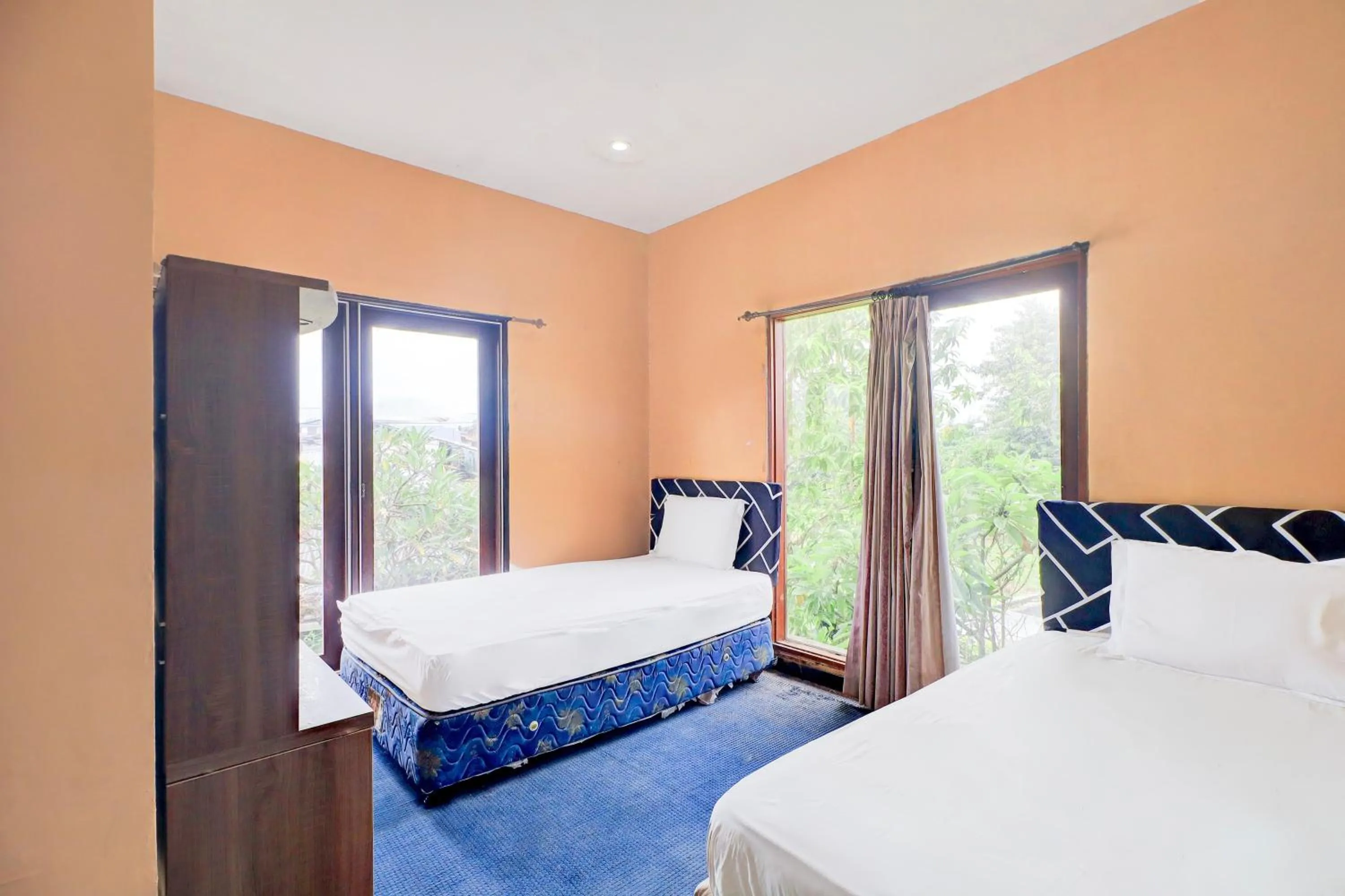 Bedroom, Bed in Collection O Putri Inn Homestay