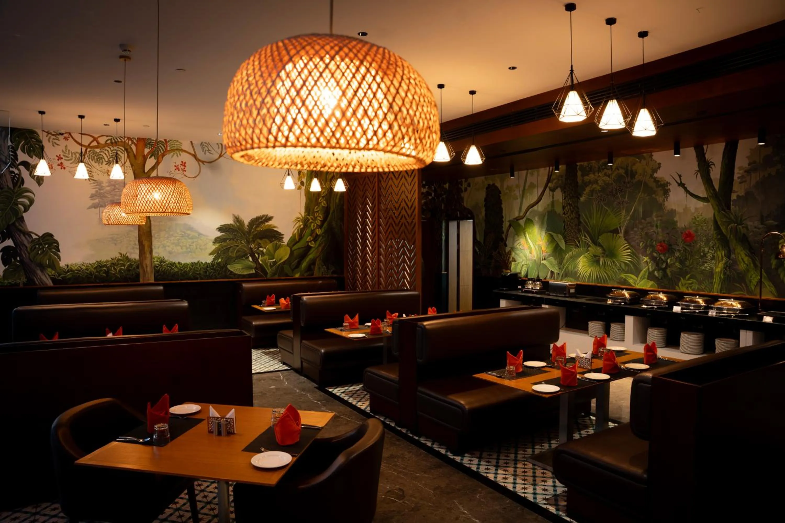 Restaurant/places to eat in Gokulam Grand Kozhikode