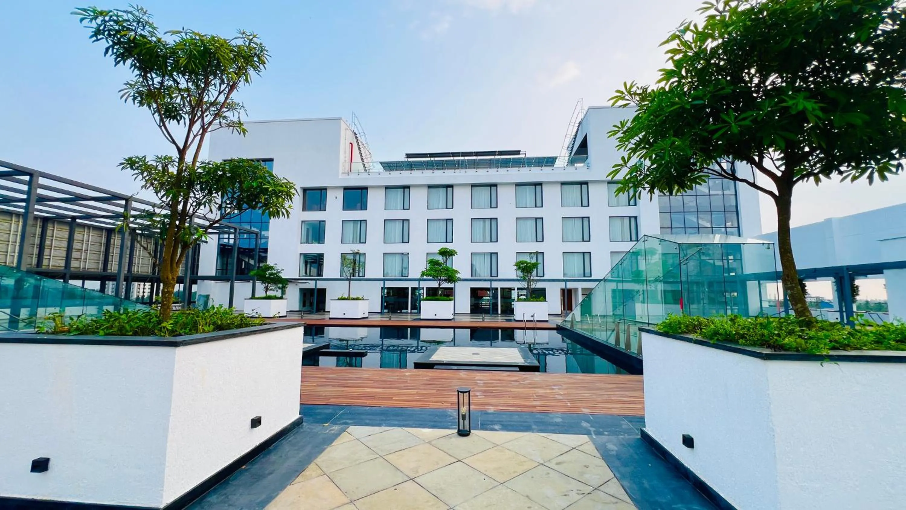 Swimming pool in Gokulam Grand Kozhikode