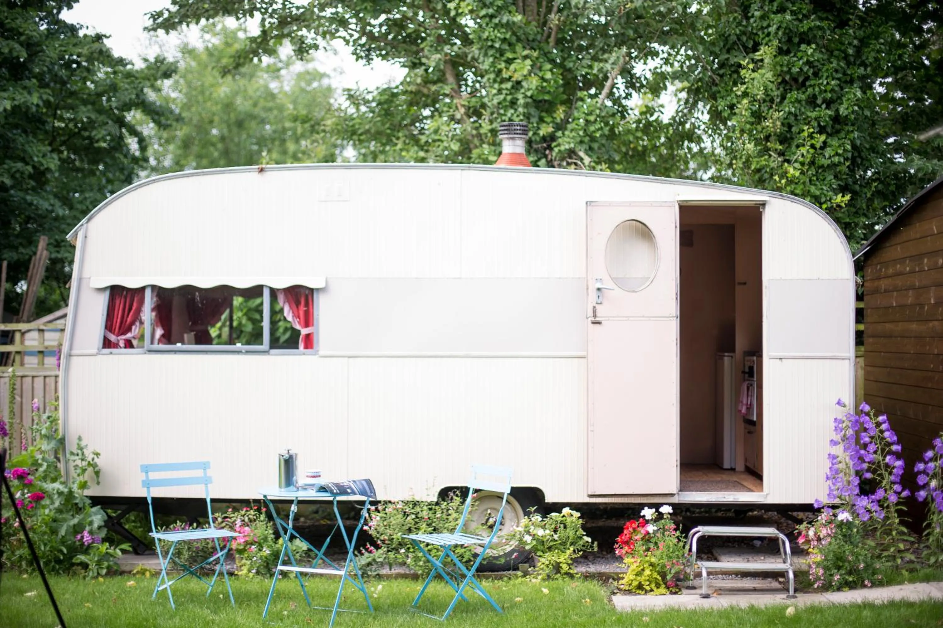 Property building in Withy Cottages