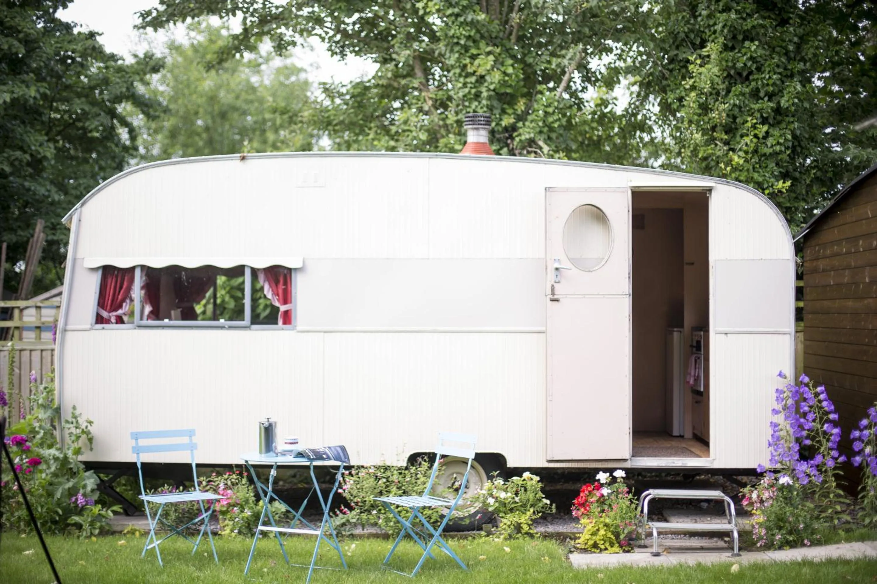 Property building in Withy Cottages