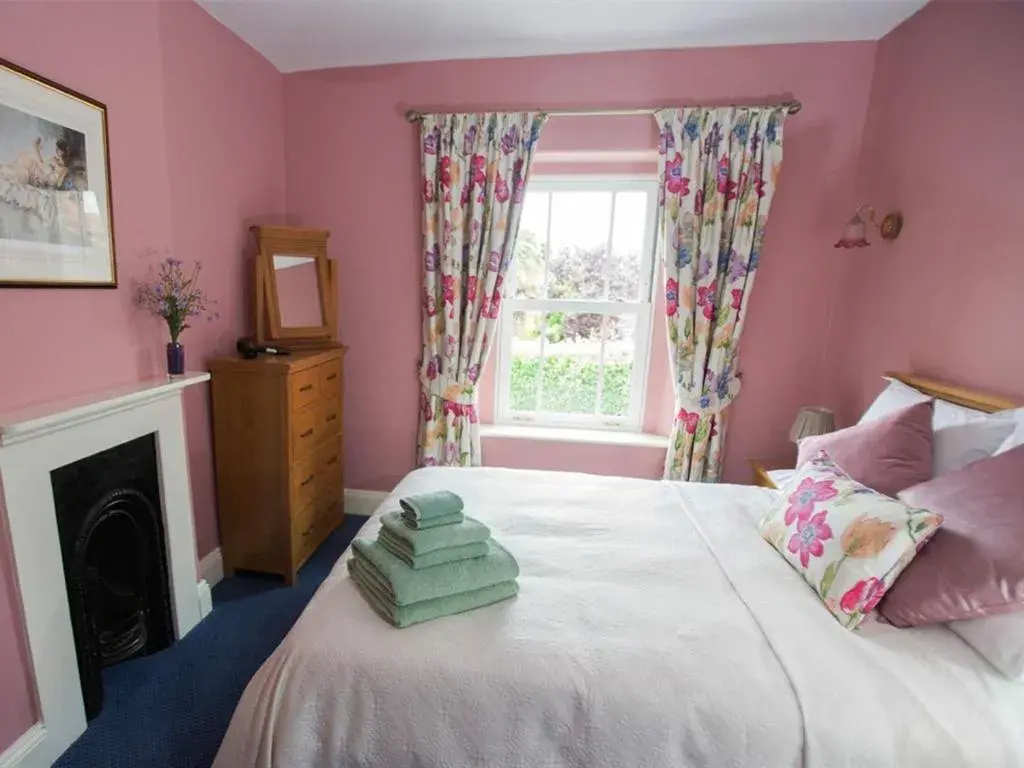 Bedroom, Bed in Withy Cottages Bedroom, Bed in Withy Cottages