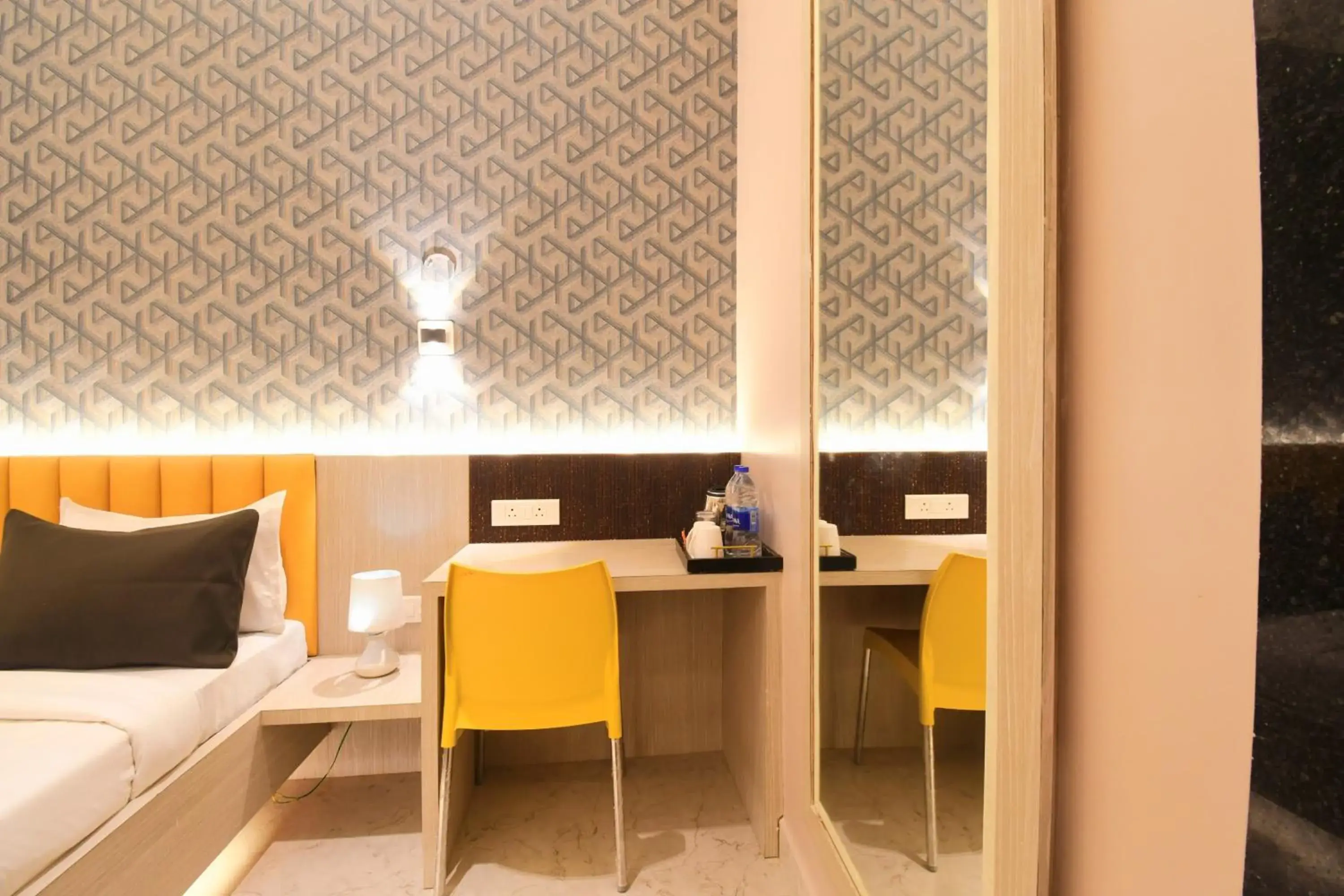 Bed in Hotel Sai Swastik Bed in Hotel Sai Swastik