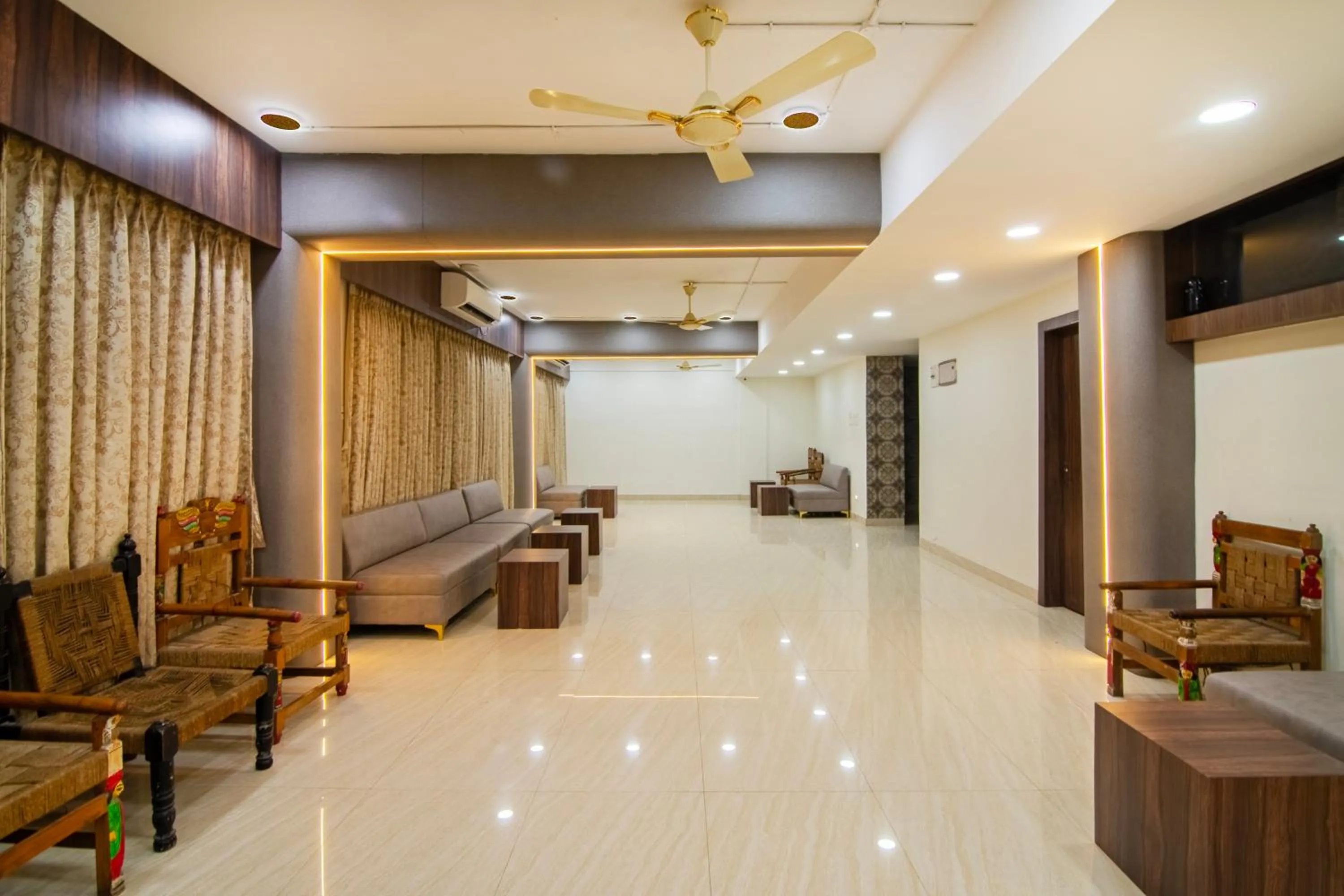 Seating area in Treebo Petals Suites & Banquet - New Town