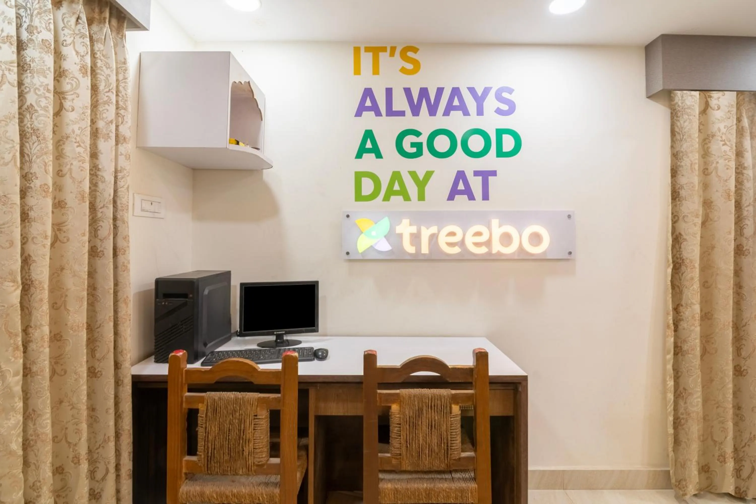 Treebo Petals Suites & Banquet - New Town