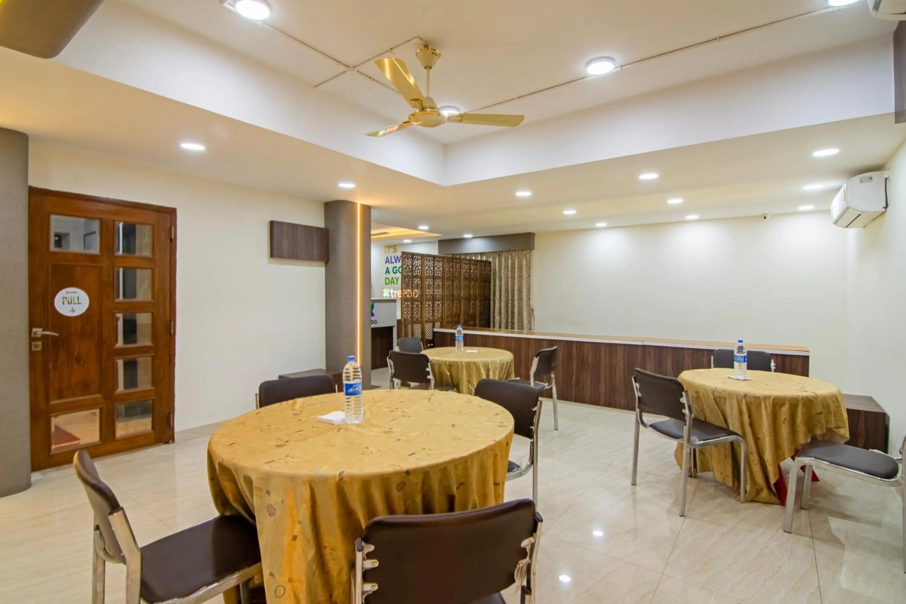 Dining area in Treebo Petals Suites & Banquet - New Town