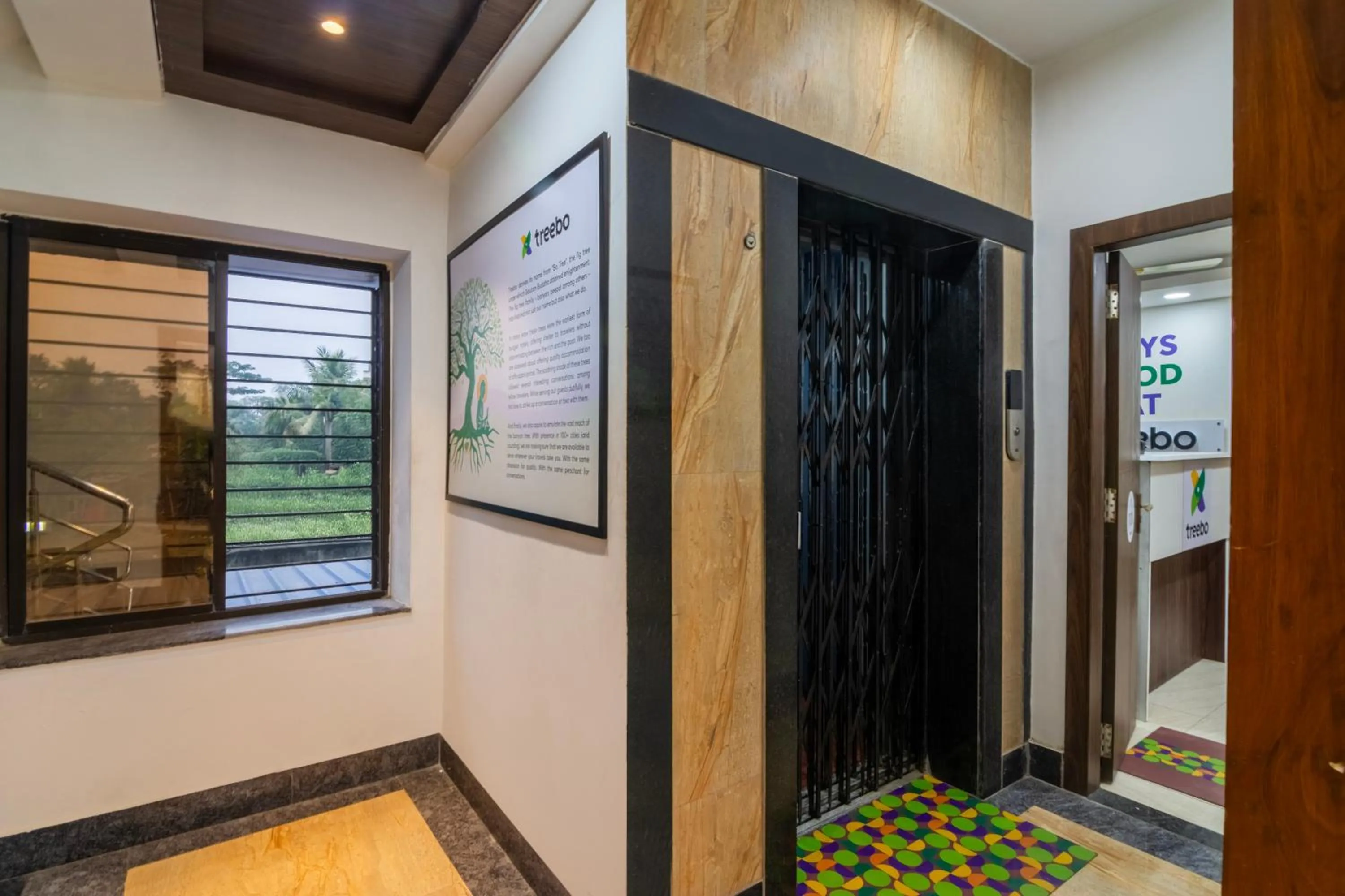 elevator in Treebo Petals Suites & Banquet - New Town