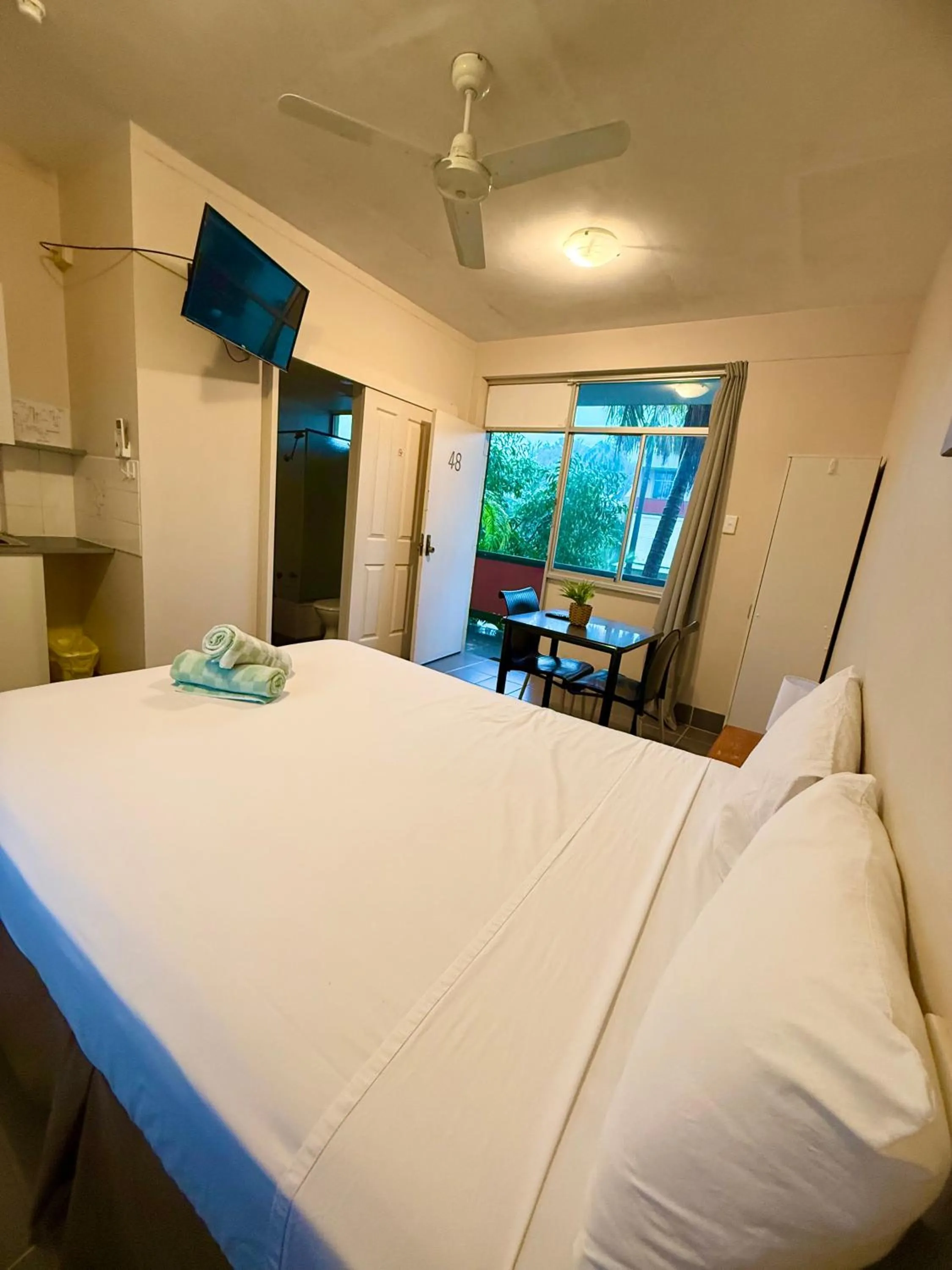 Tropical River Hotel