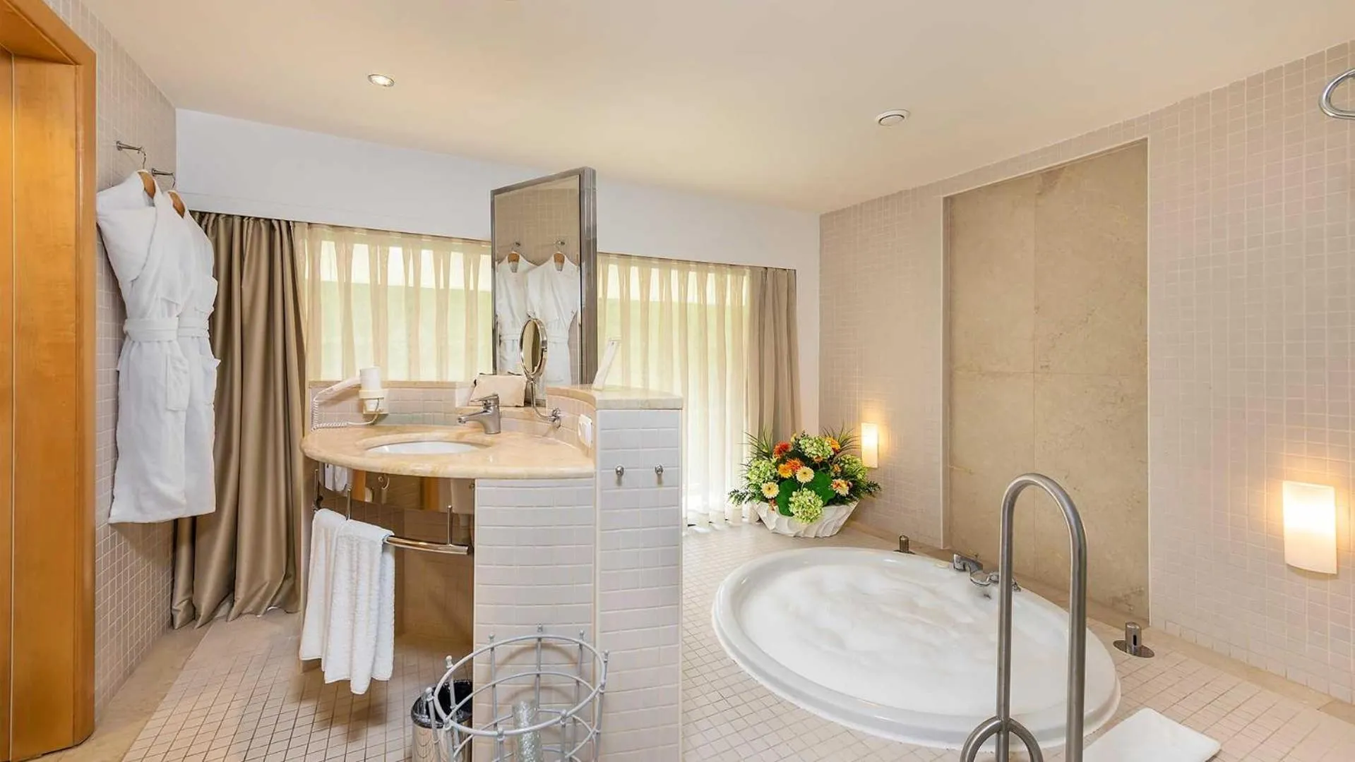Junior Suite in Paloma Sencia