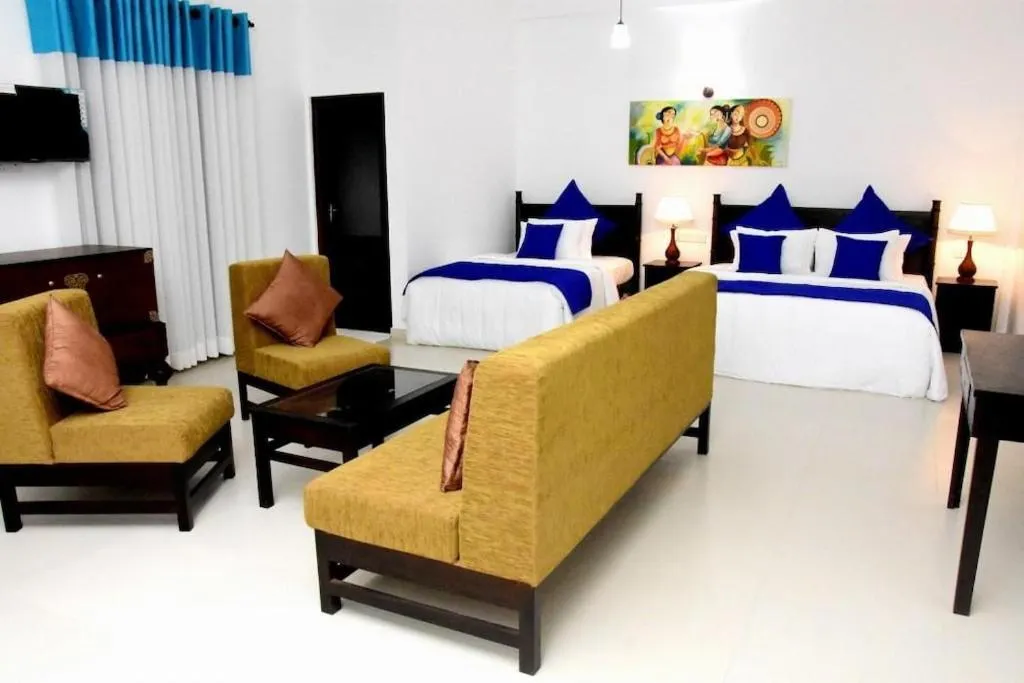 Bed in Blue Spring Hotel Wadduwa