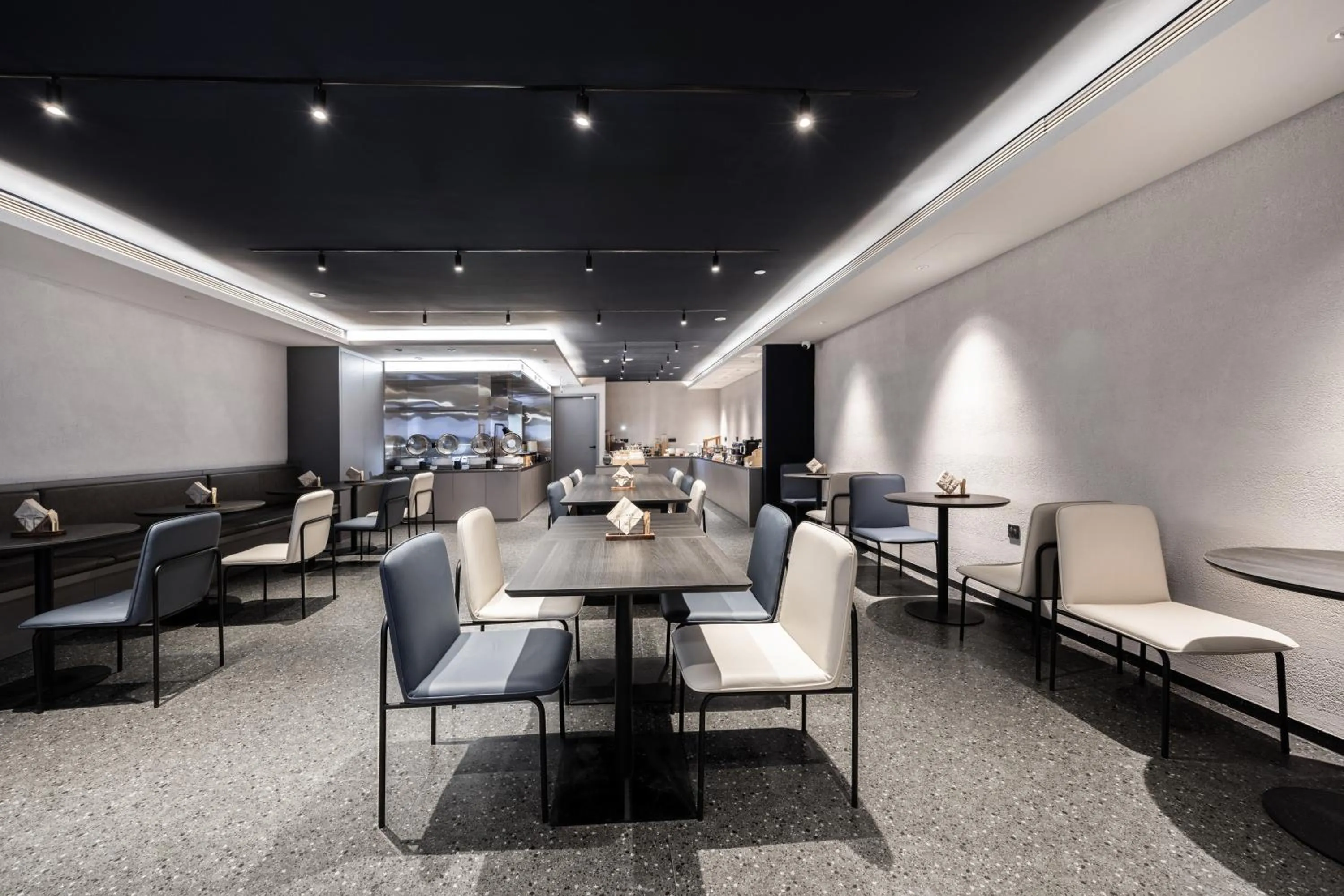 Atour Light Hotel Beijing National Exhibition Center Yonghe Palace Guangximen Metro Station