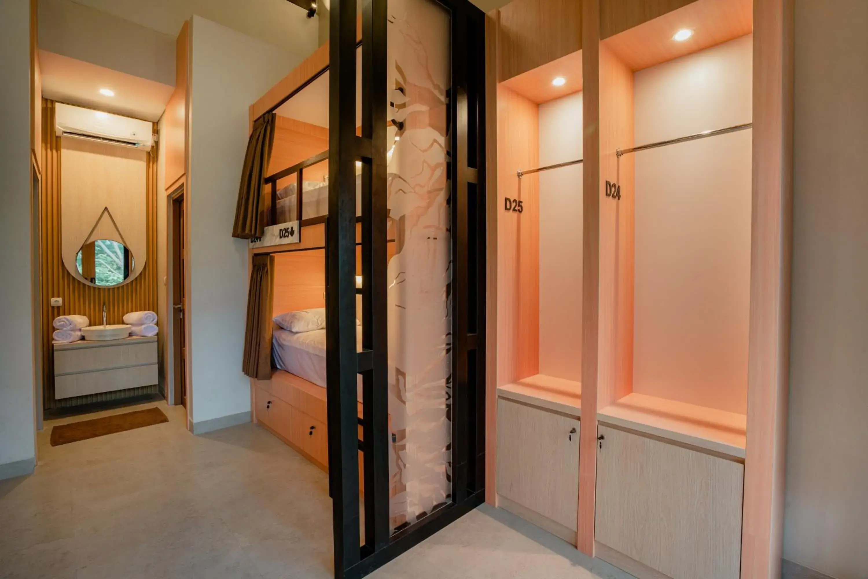 Bed in 4-Bed Male Dormitory Room in Wanaseta Guesthouse Bed in 4-Bed Male Dormitory Room in Wanaseta Guesthouse