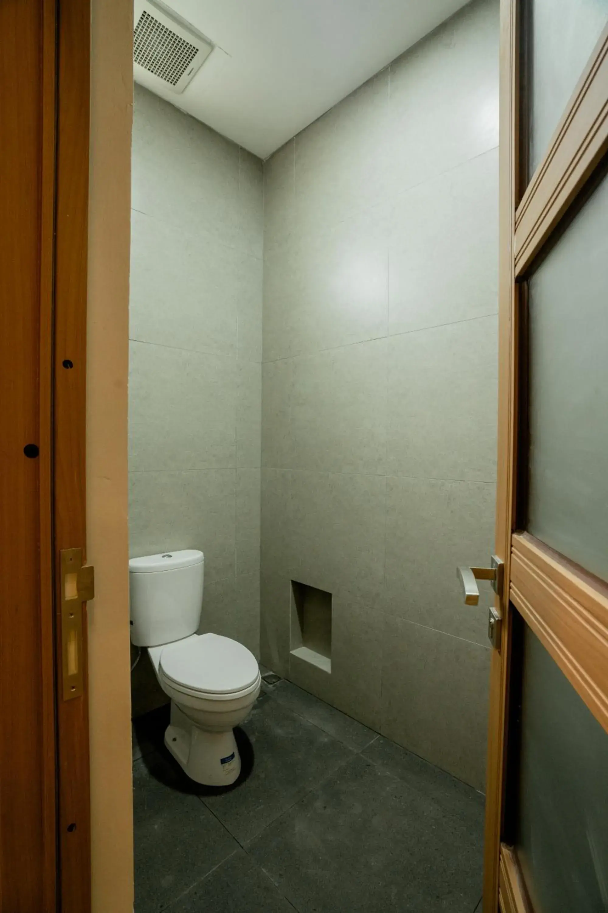 Toilet in Wanaseta Guesthouse Toilet in Wanaseta Guesthouse