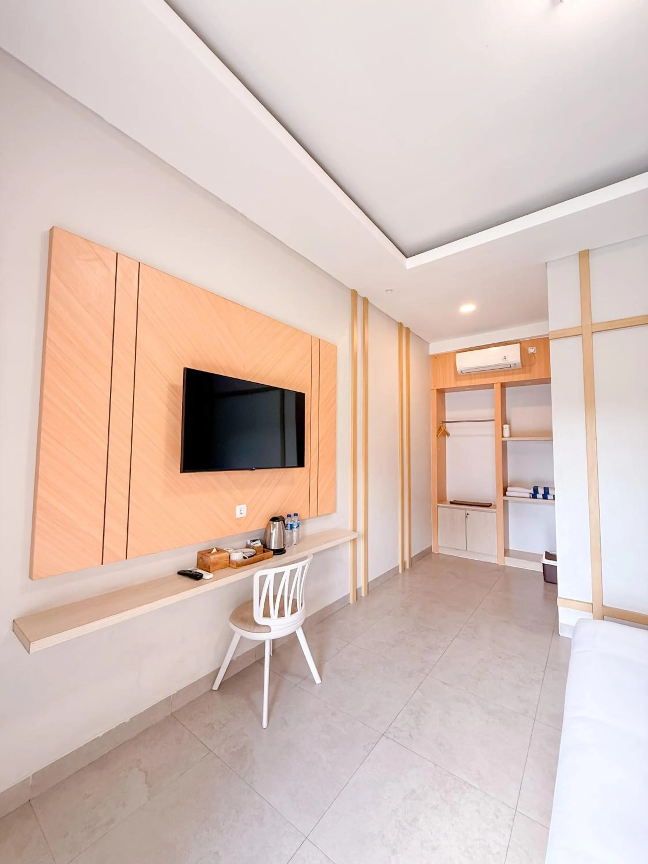 TV and multimedia in Wanaseta Guesthouse