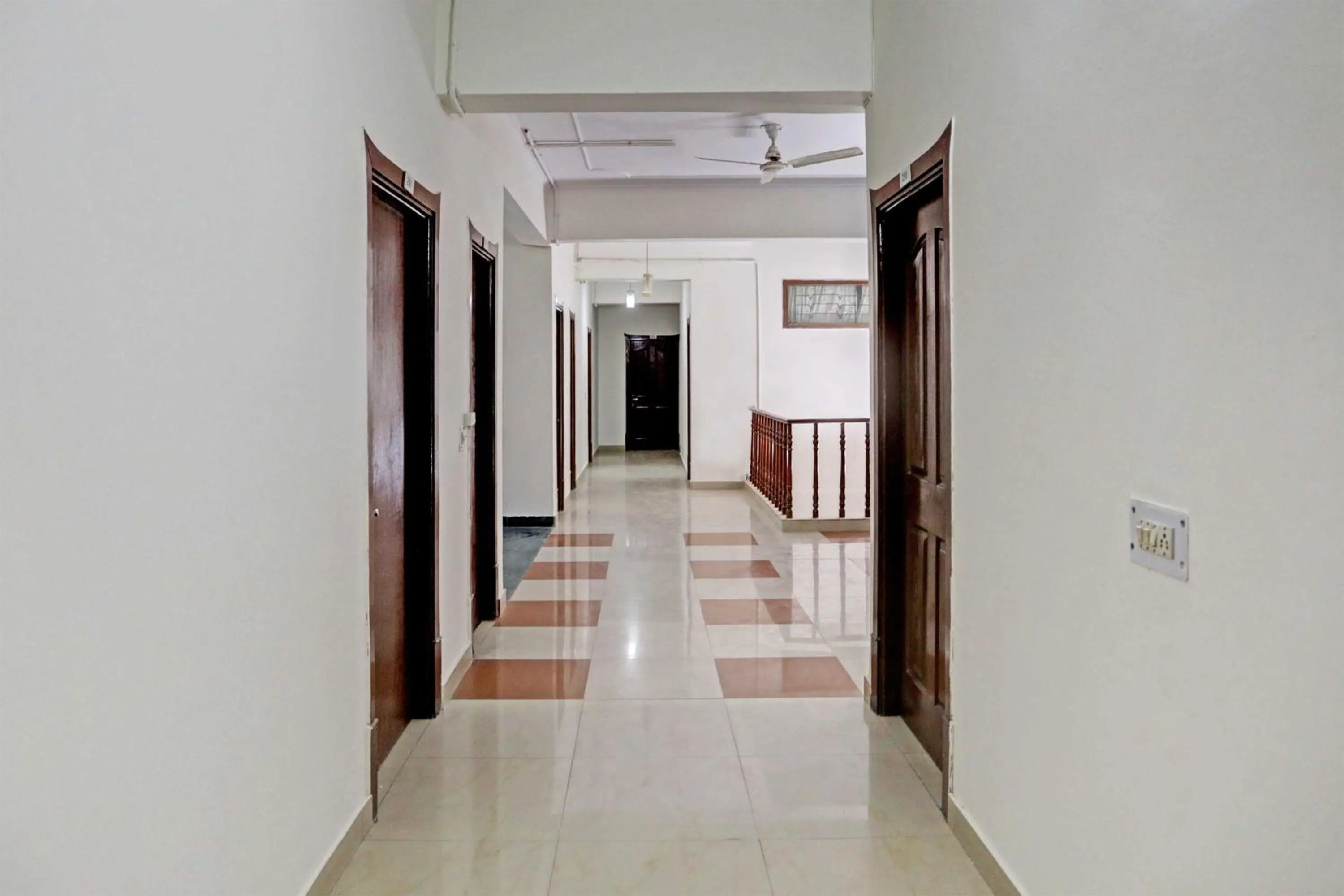 Lobby or reception in Hotel O Sunshine Near Iskcon Temple Noida