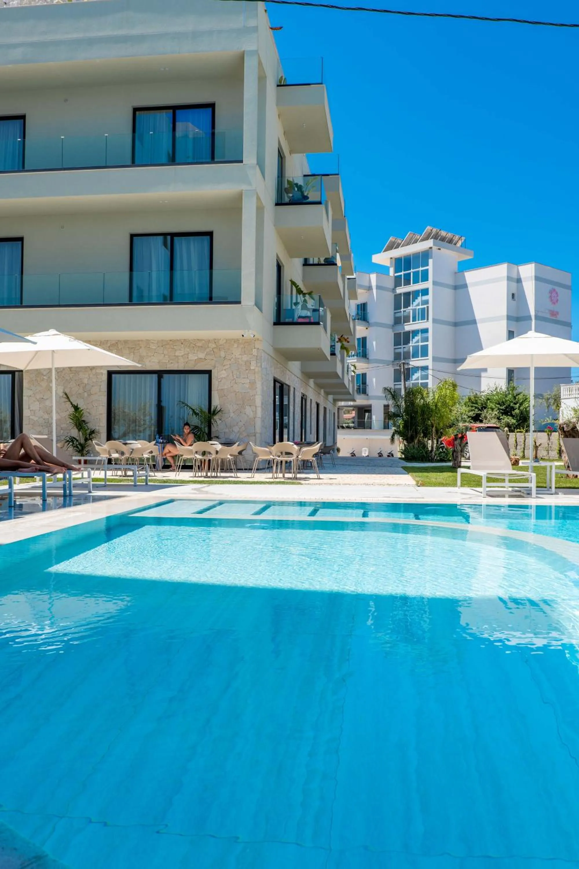 Property building in Sondor Hotel