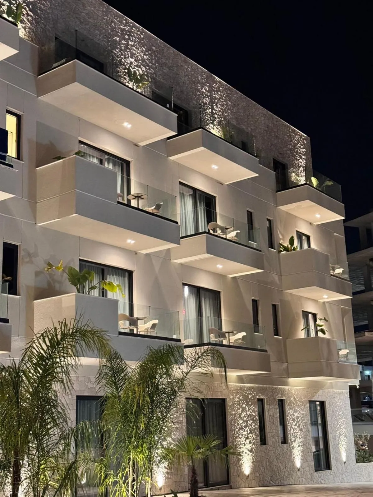 Property building in Sondor Hotel