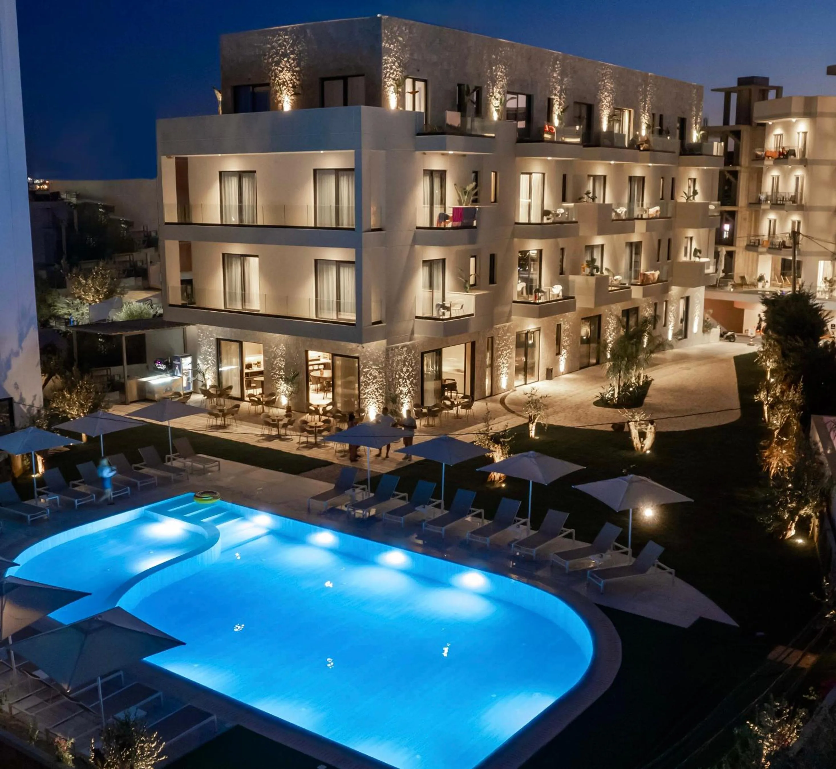 Property building in Sondor Hotel