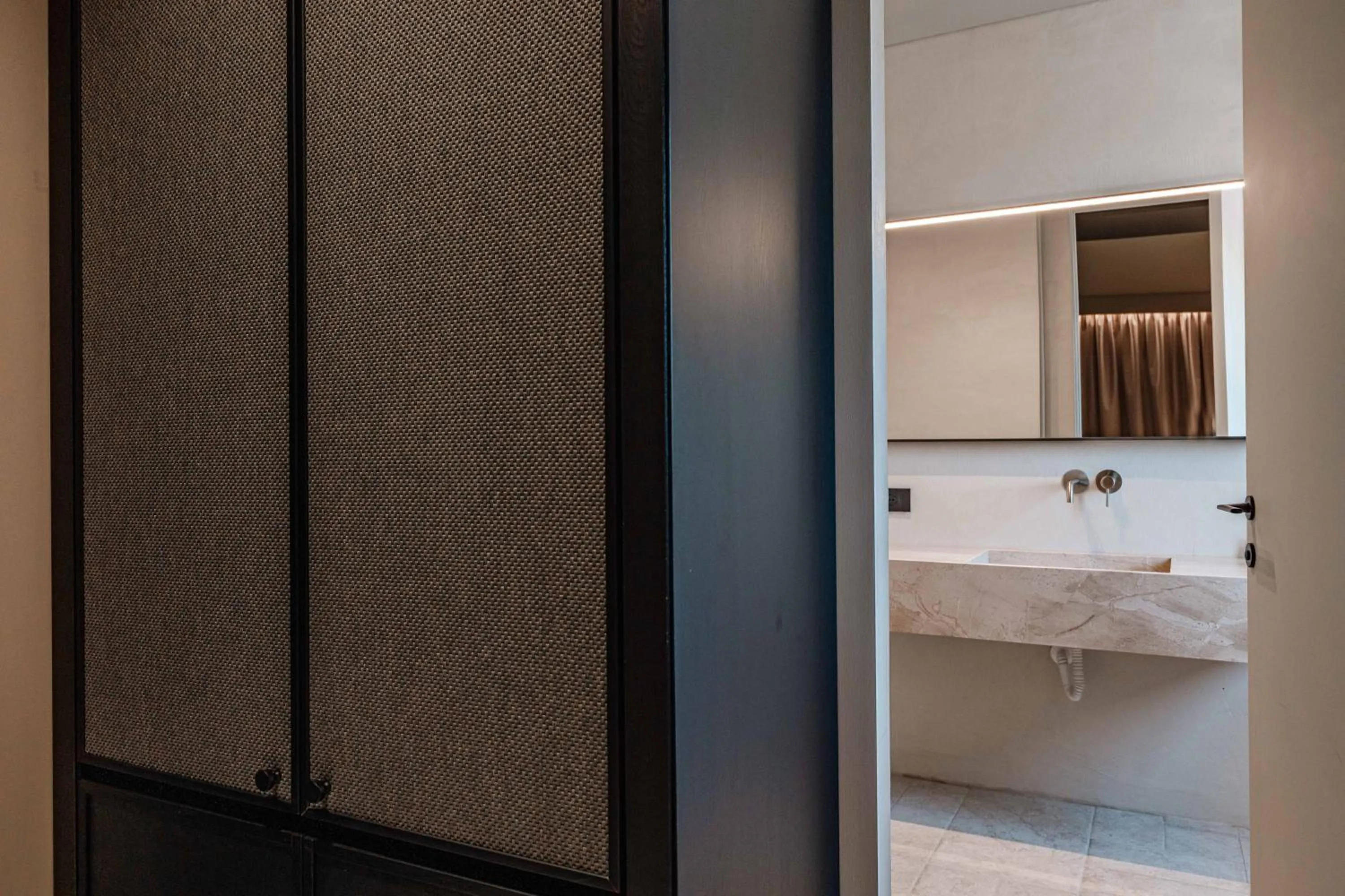 Bathroom in Sondor Hotel