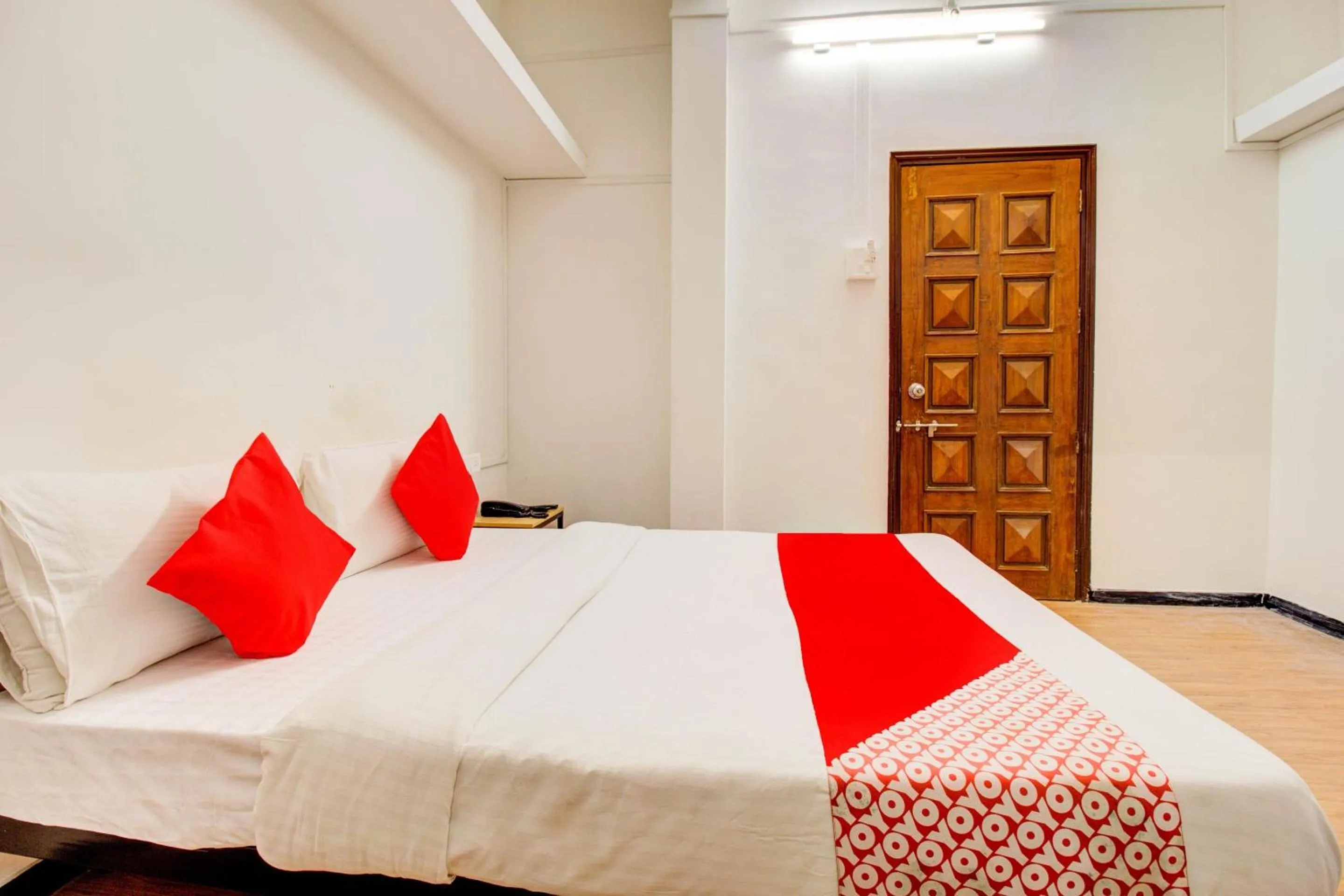 Bedroom in Hotel O Saubhagya Inn