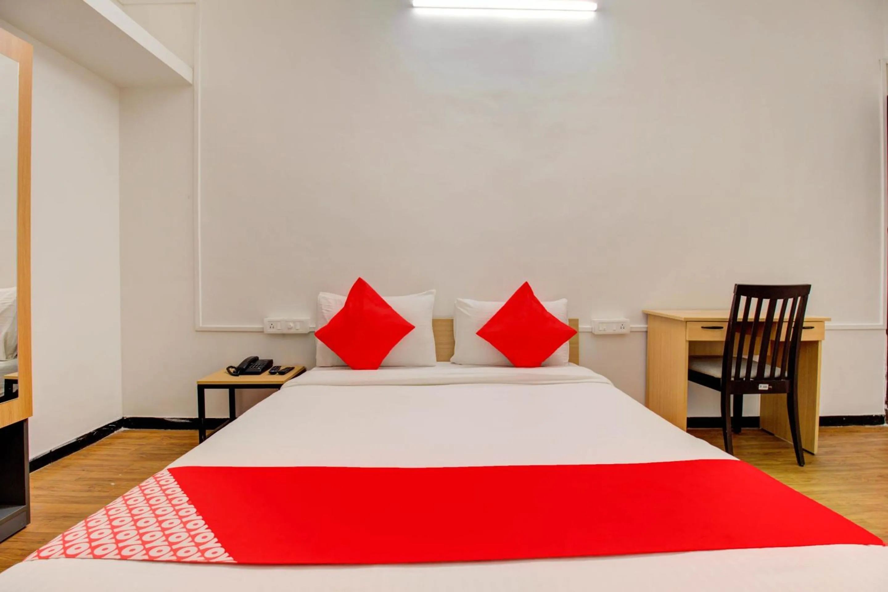 Bedroom in Hotel O Saubhagya Inn