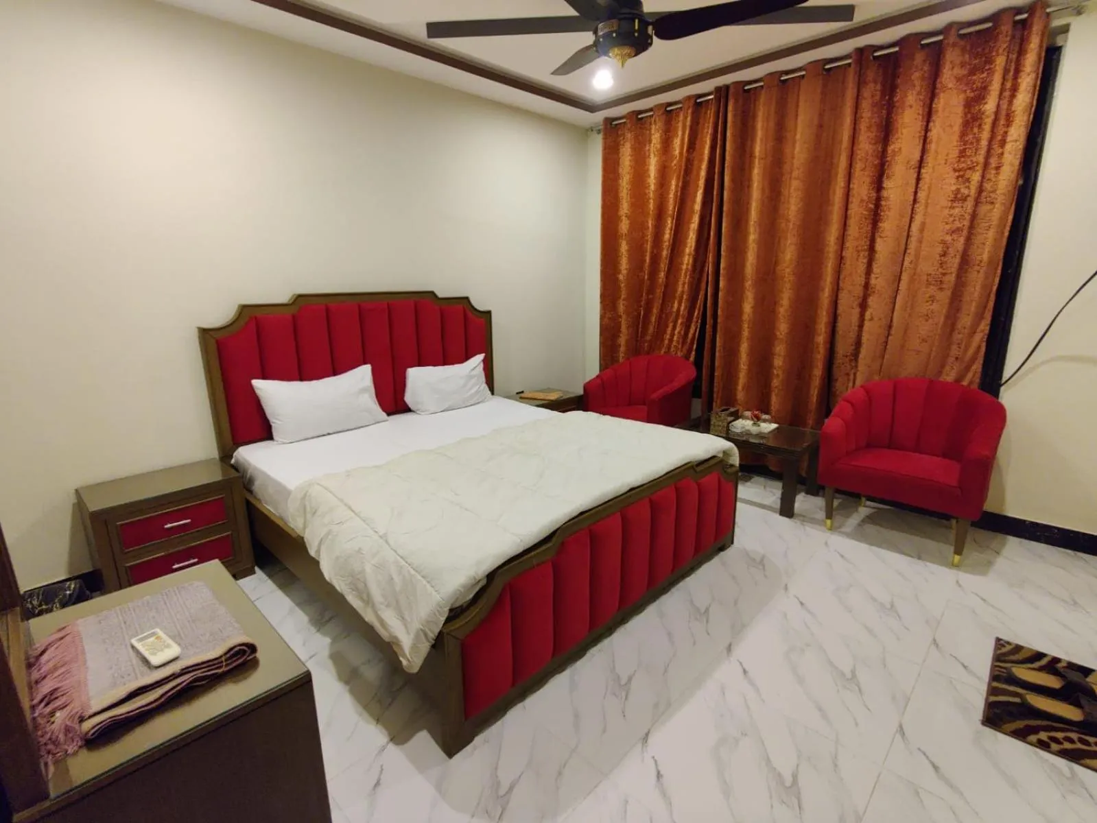 Bed in AL Fateh Hotel