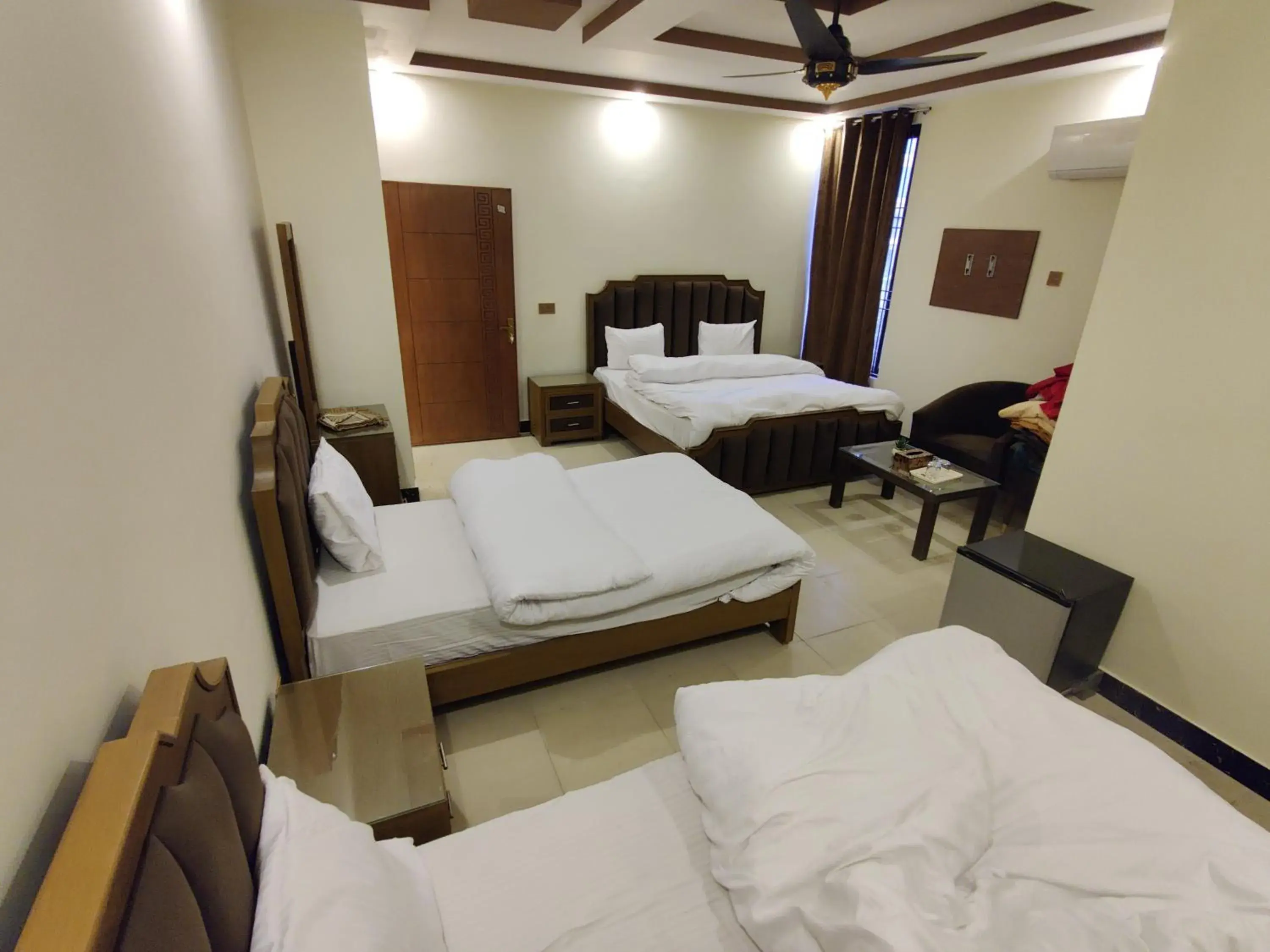 Triple Room in AL Fateh Hotel Triple Room in AL Fateh Hotel