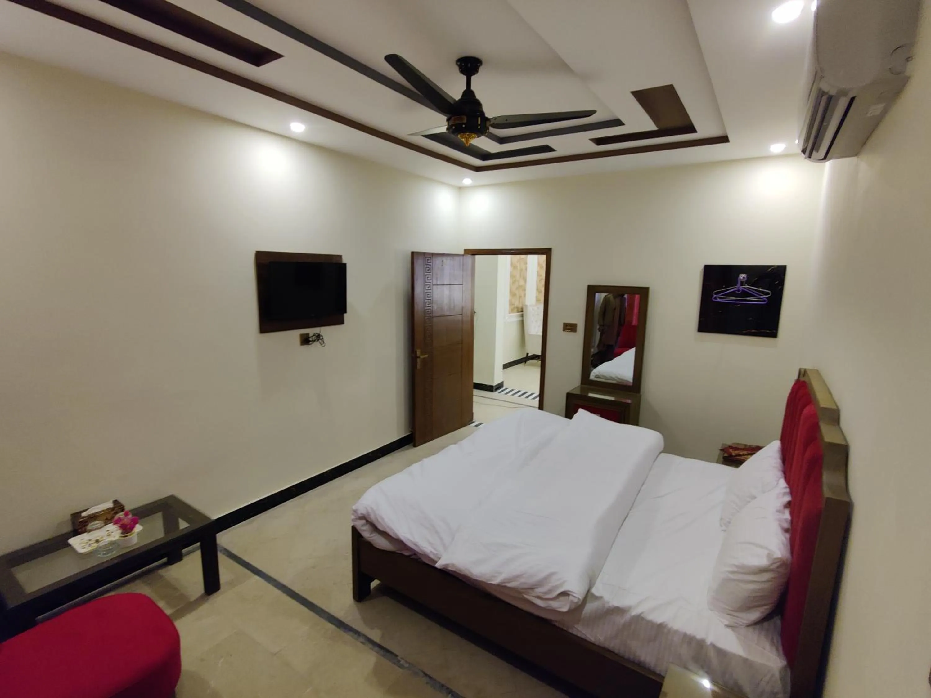 Bed in AL Fateh Hotel