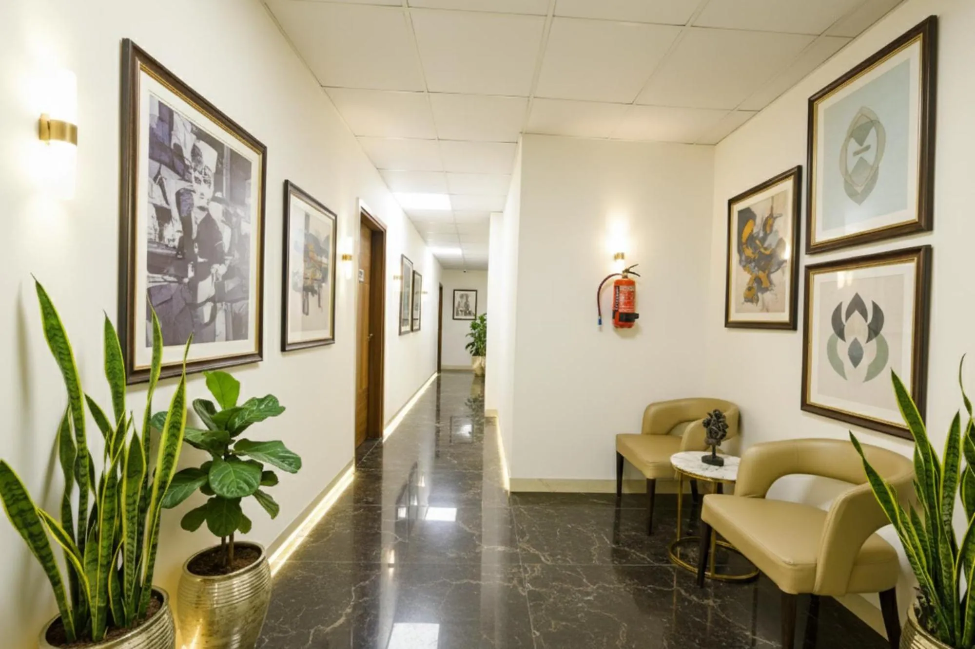 FabHotel Just Inn - Nr Lajpat Nagar Market