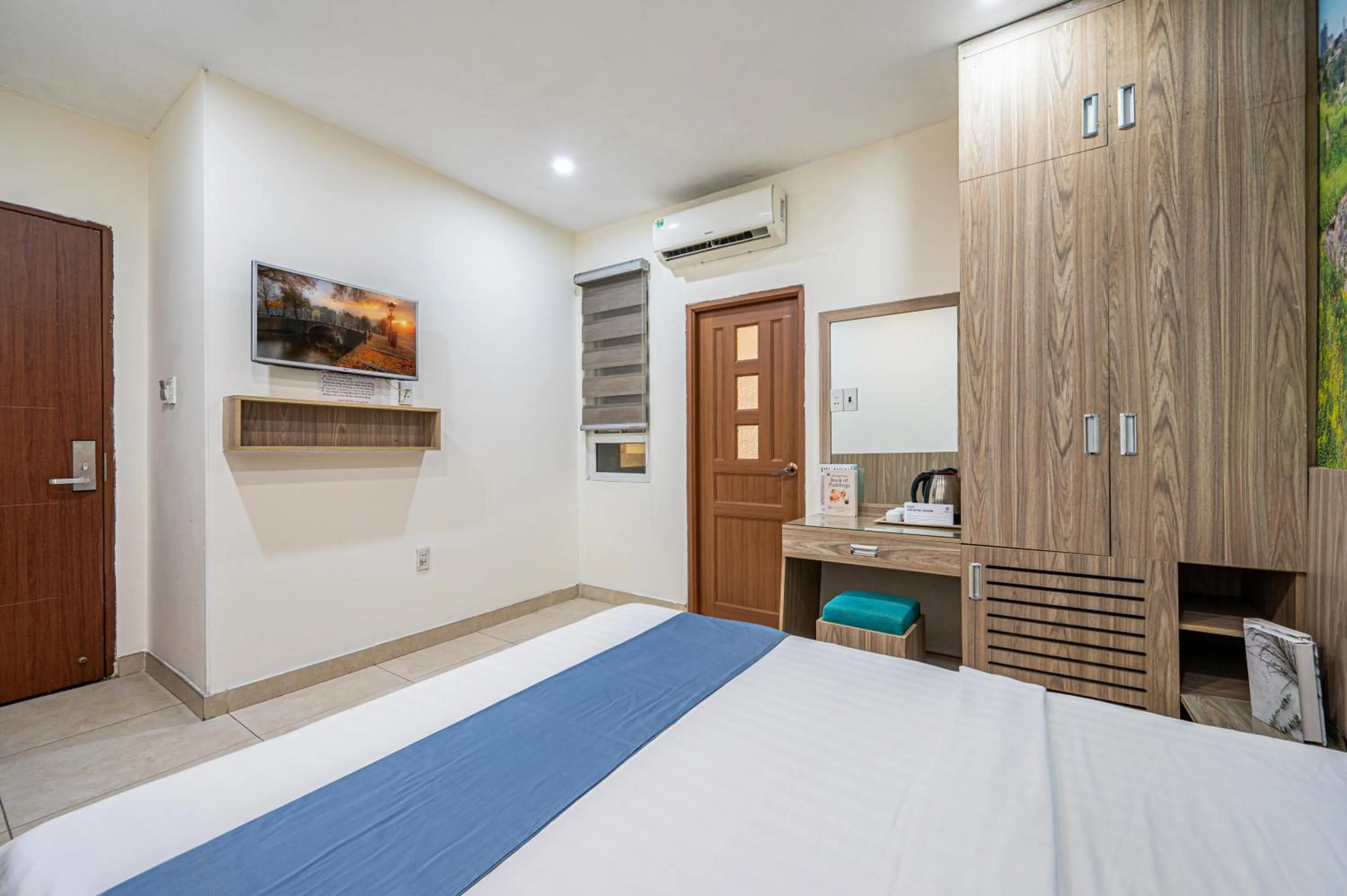 Bed in Cozrum - Love Hotel Trần Bình Trọng
