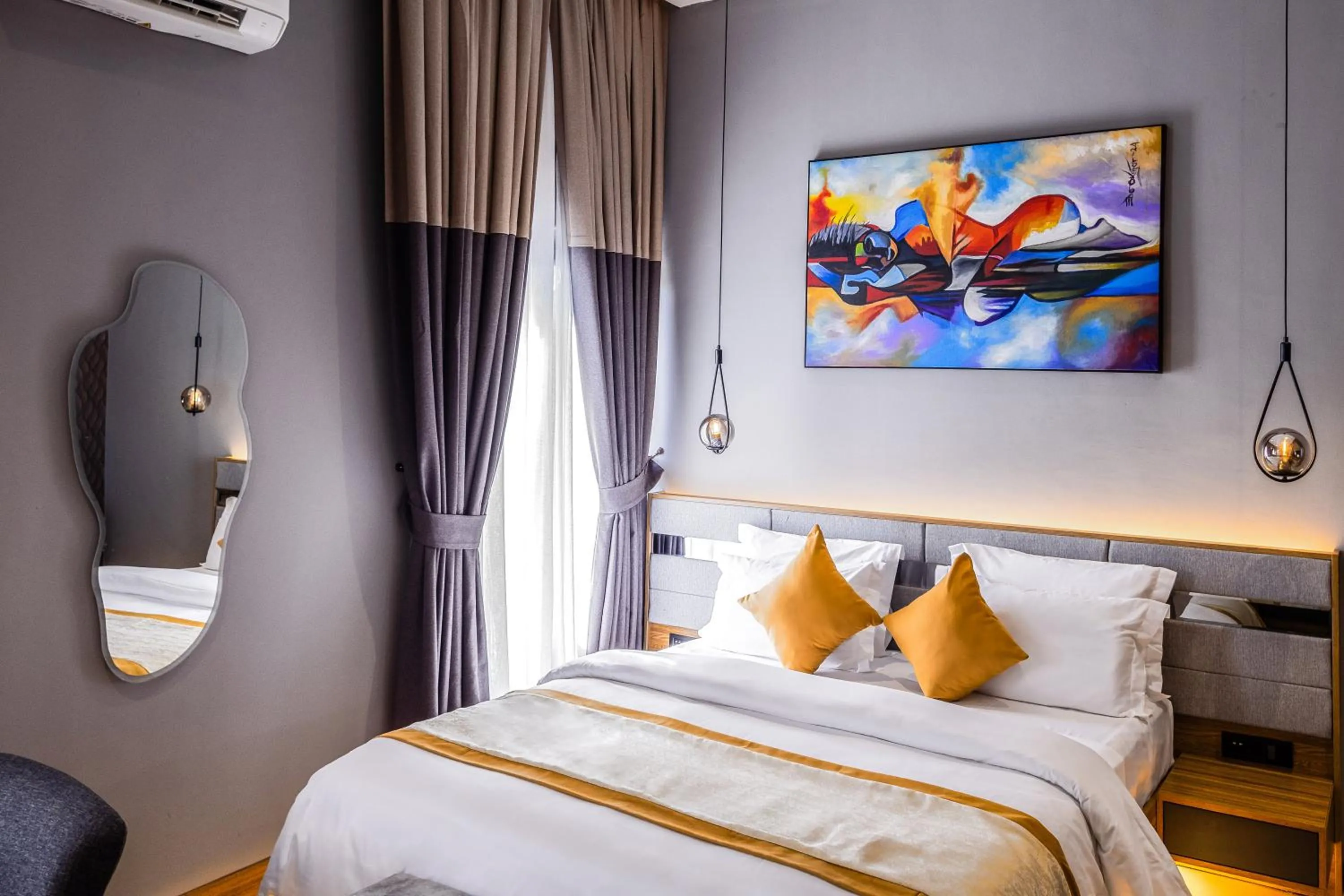 Bed in Yellow Trumpet Wuse 2