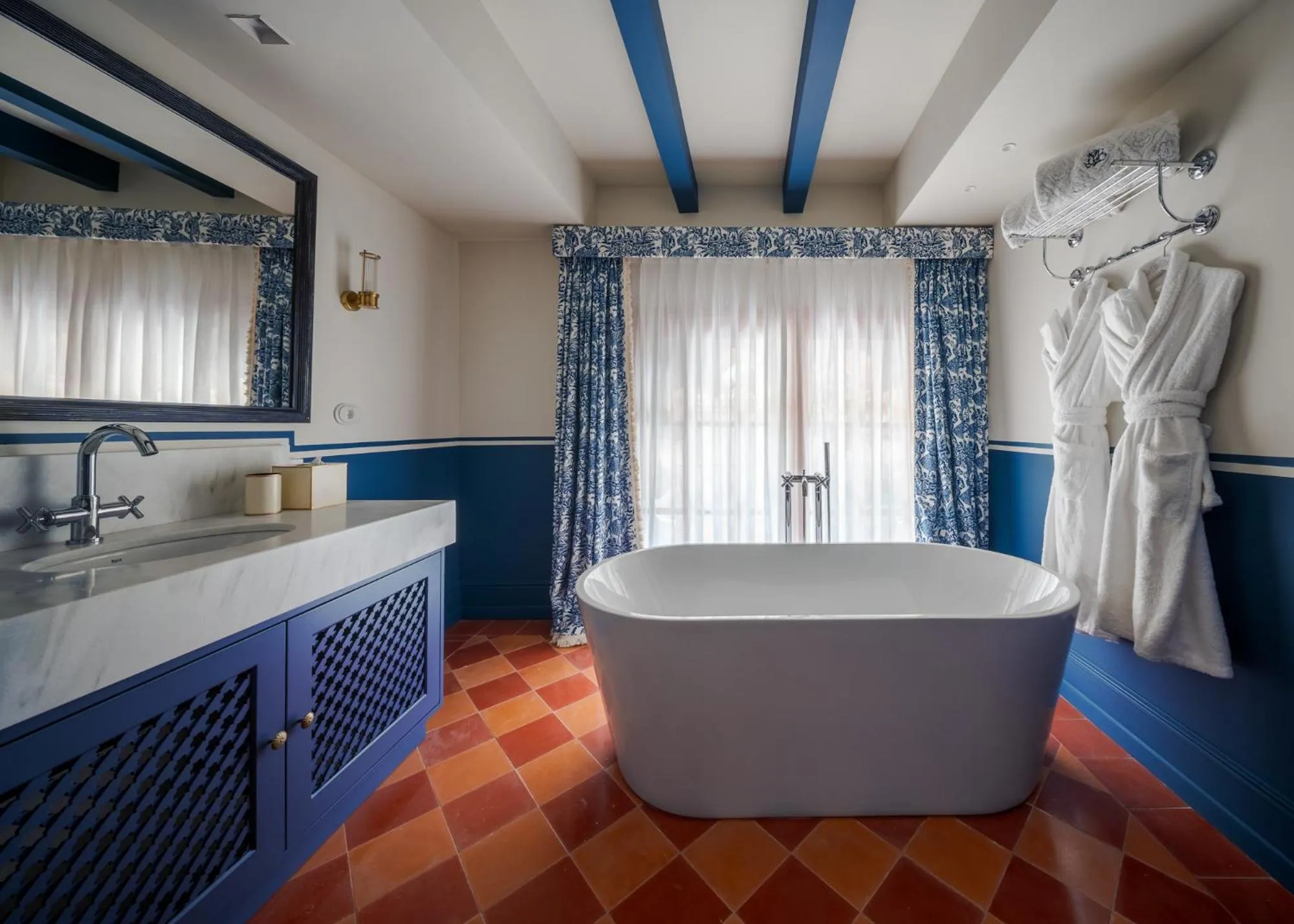 Bath in Cristine Bedfor Sevilla Boutique Hotel