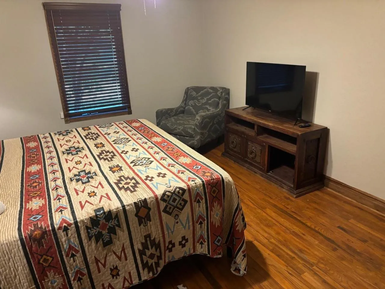 Bed in Riverside Retreat