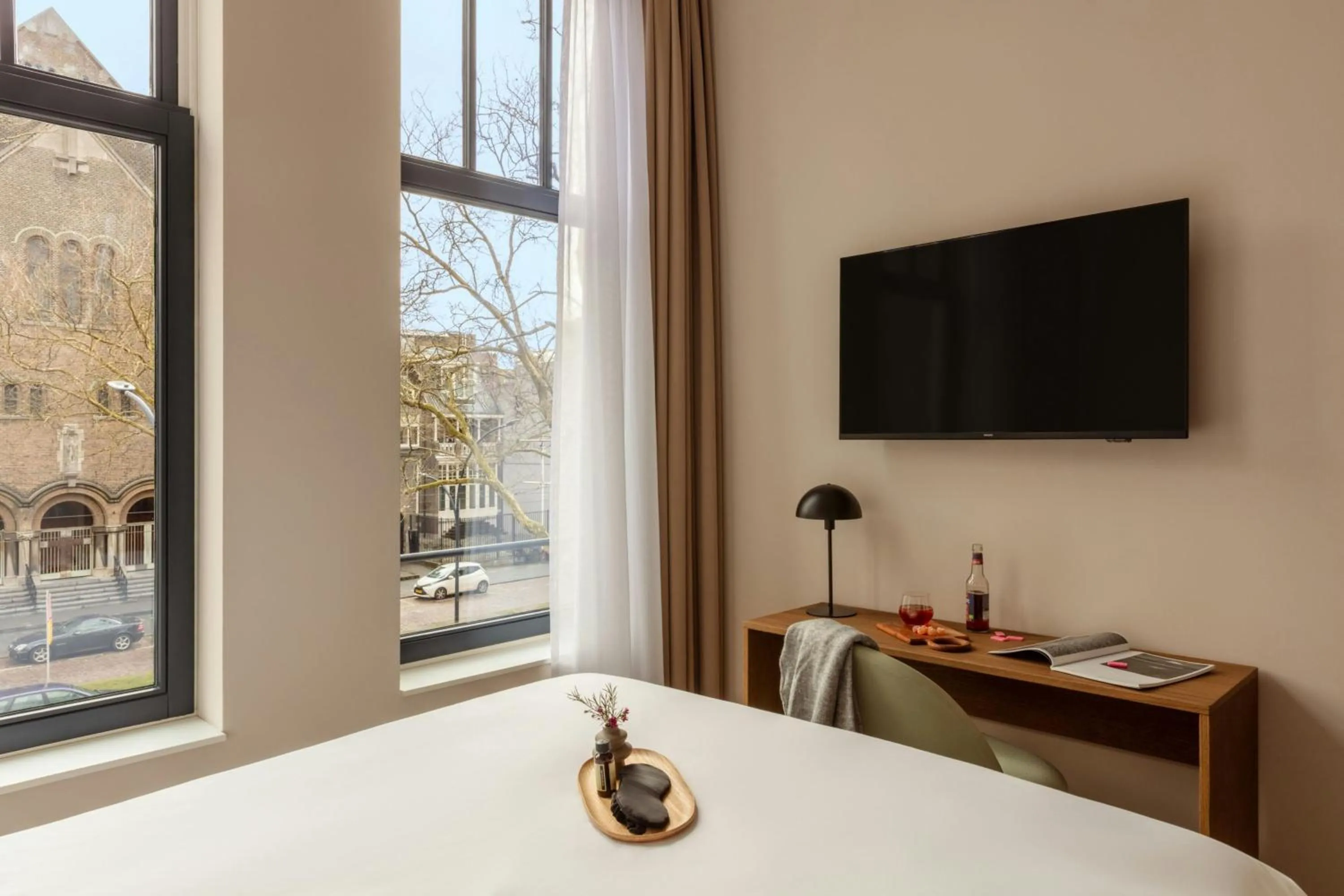 Photo of the whole room in Hotel Middelland Rotterdam