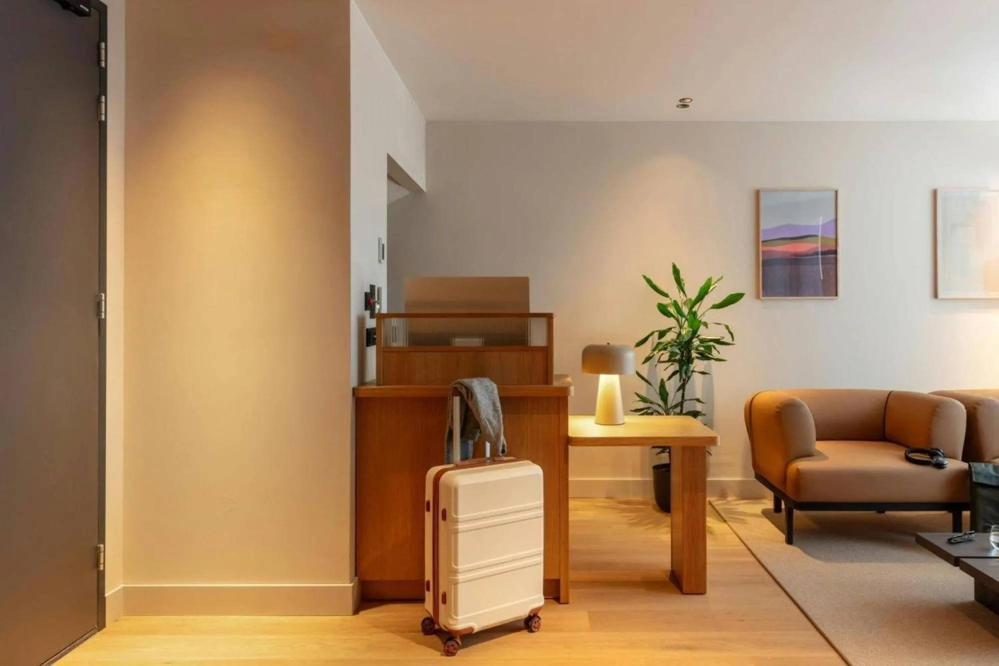 Lobby or reception in Hotel Middelland Rotterdam