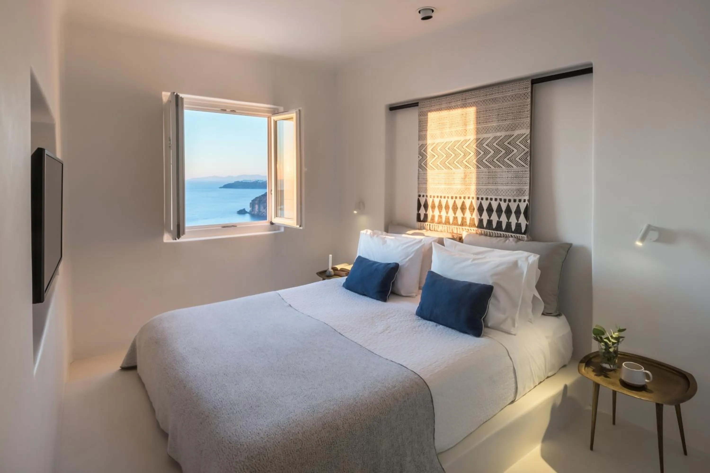Bedroom, Bed in Porto Fira Suites