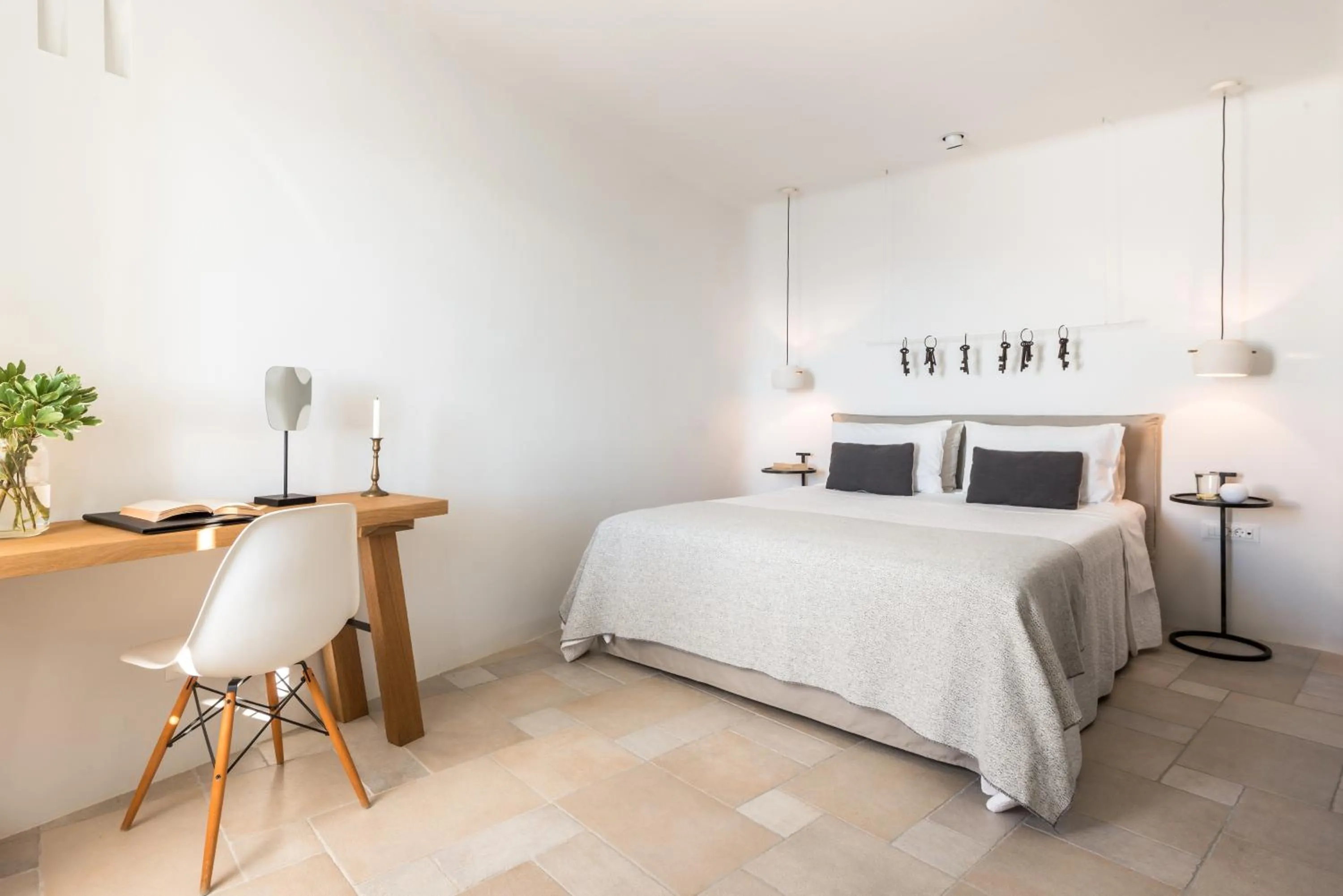 Bedroom, Bed in Porto Fira Suites