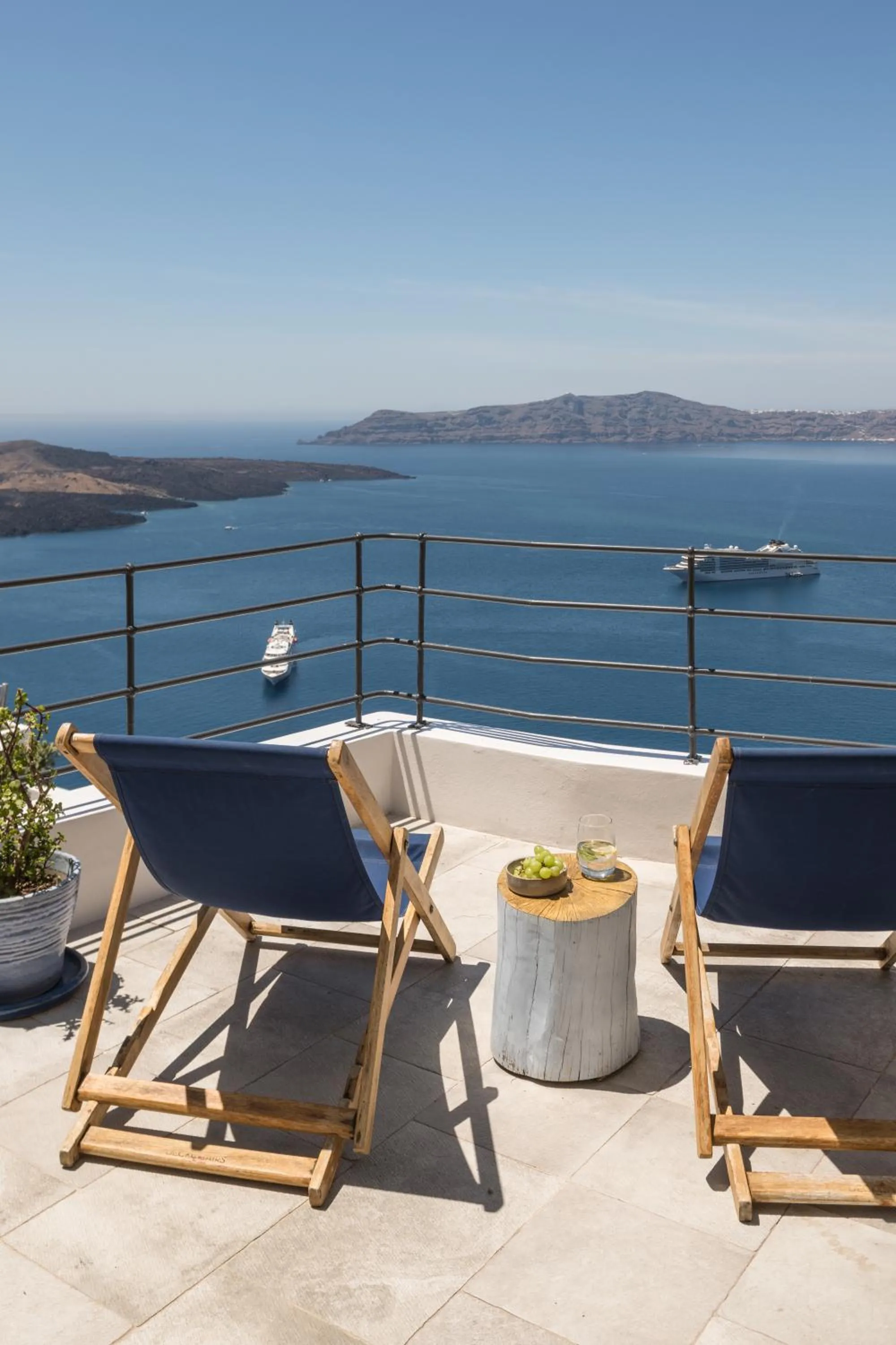 Balcony/Terrace in Porto Fira Suites