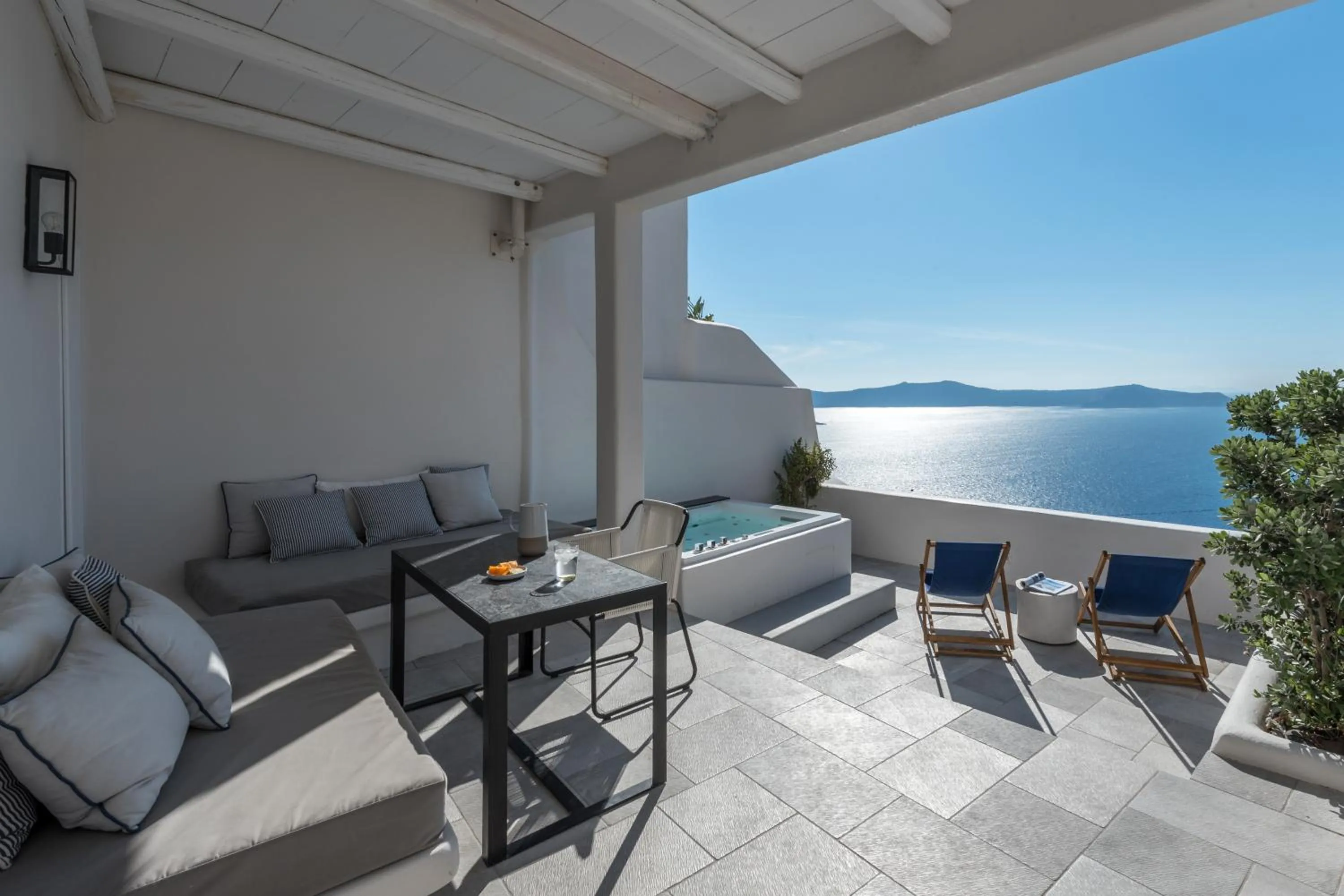 Balcony/Terrace in Porto Fira Suites