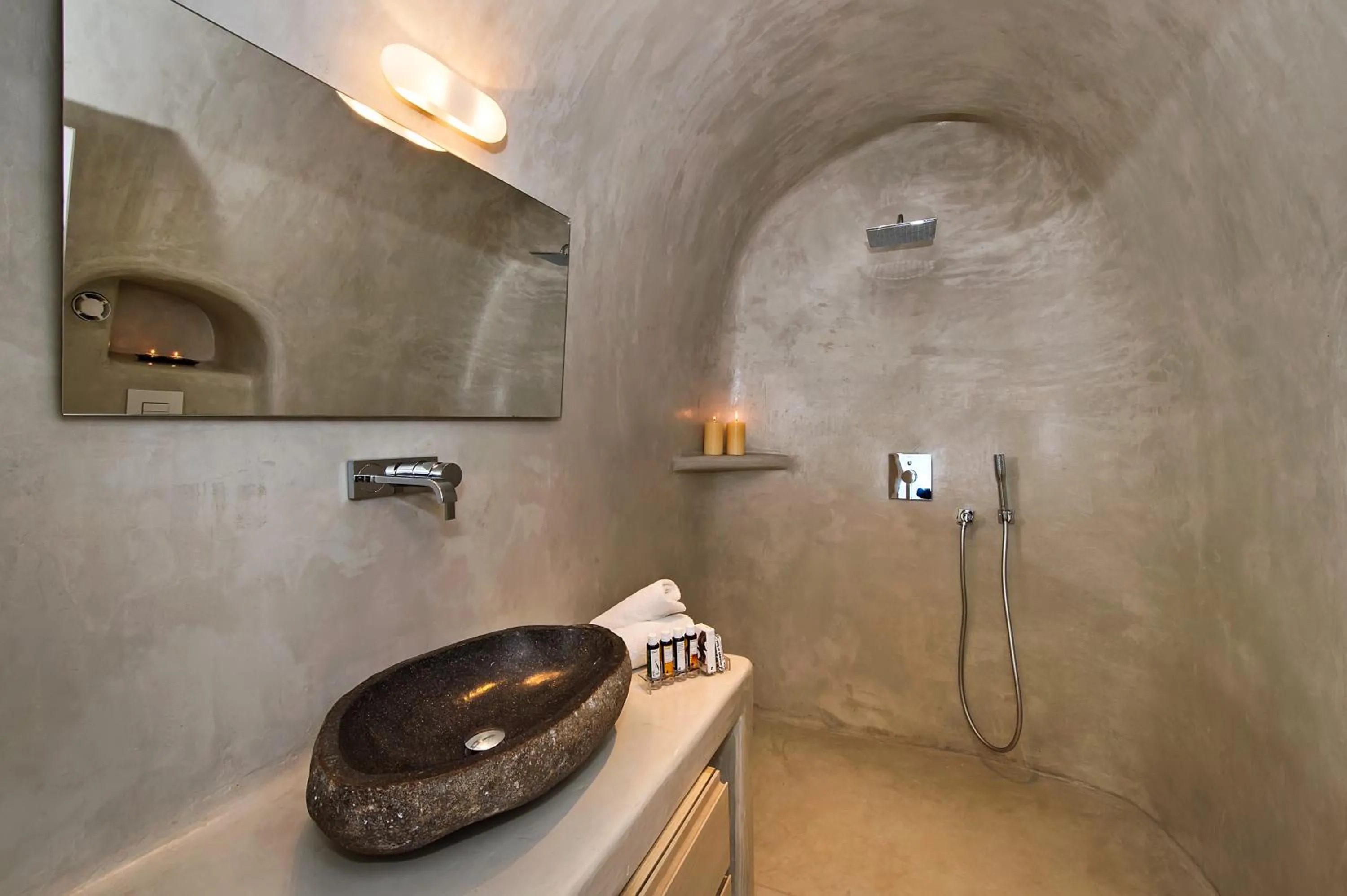 Bathroom in Porto Fira Suites