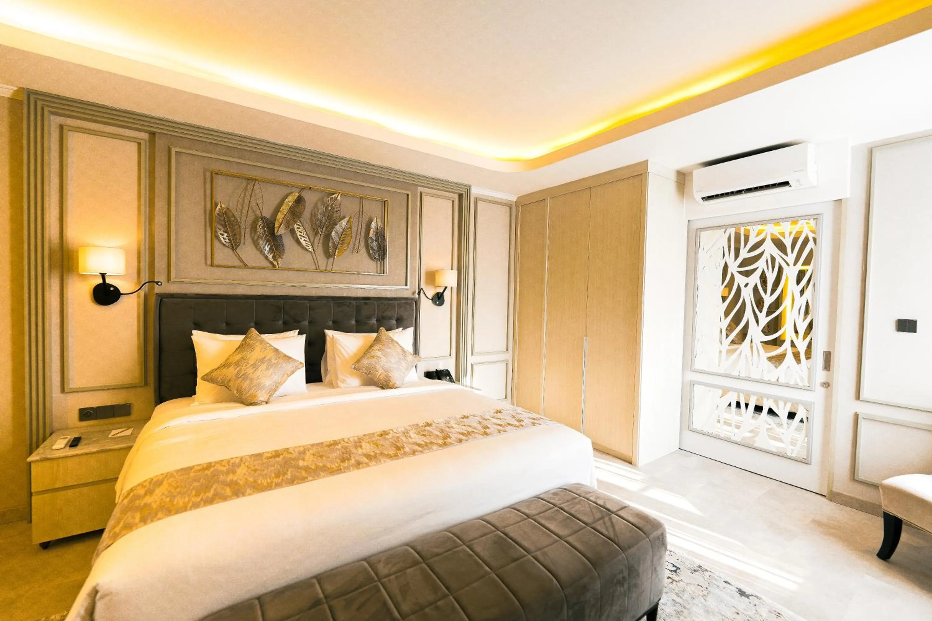 Bed in De Bijou Boutique Hotel Yogyakarta