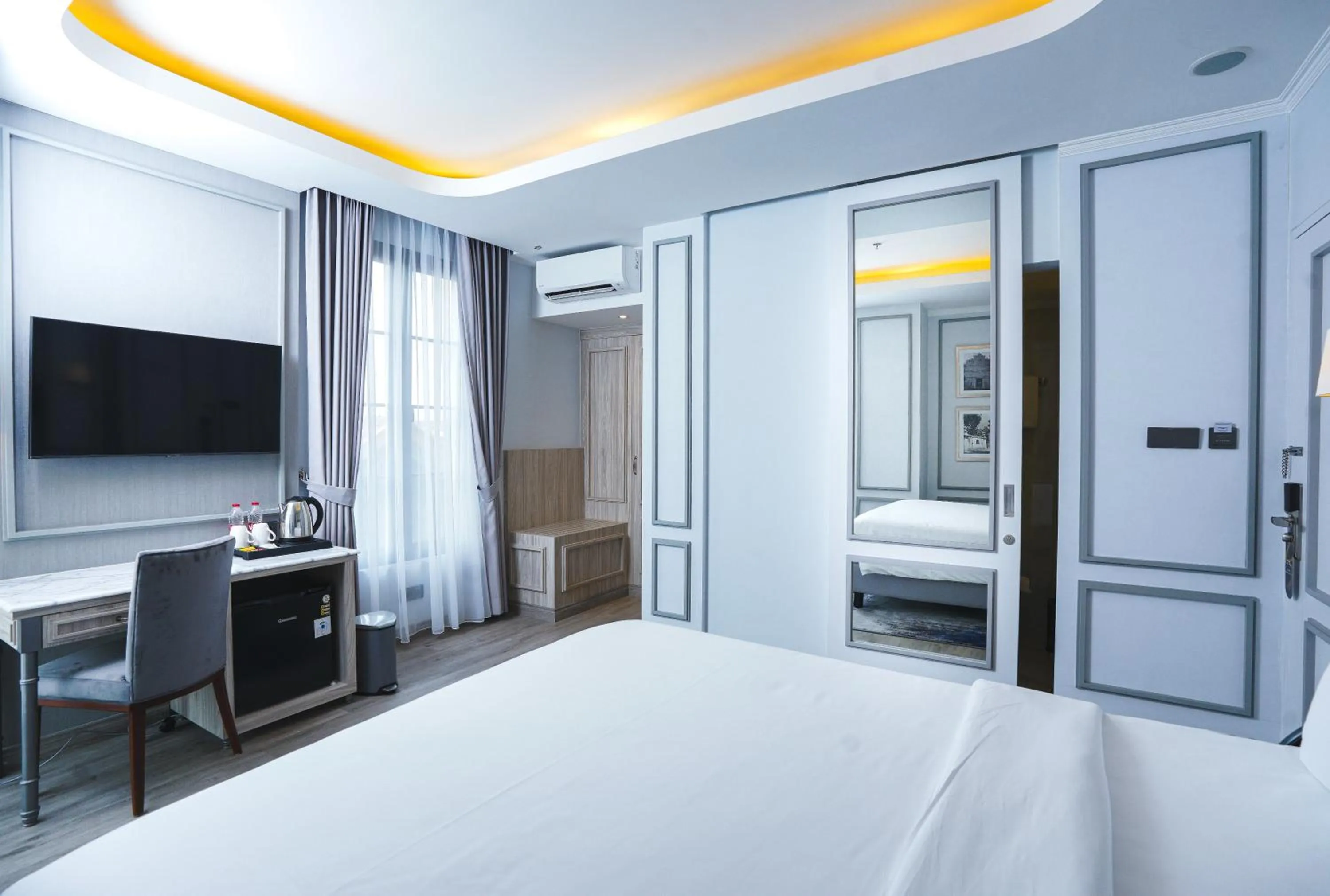 Bed in De Bijou Boutique Hotel Yogyakarta