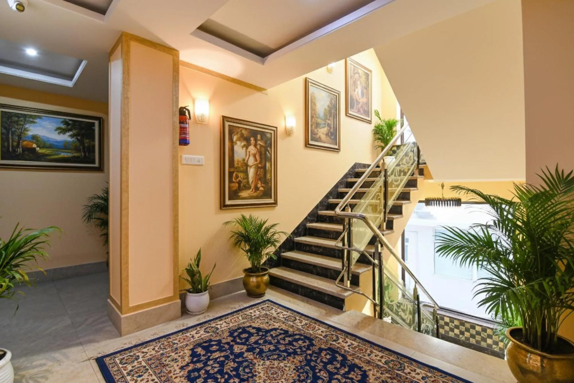 FabHotel Prime Familto - Nr Bisarjan Ghat