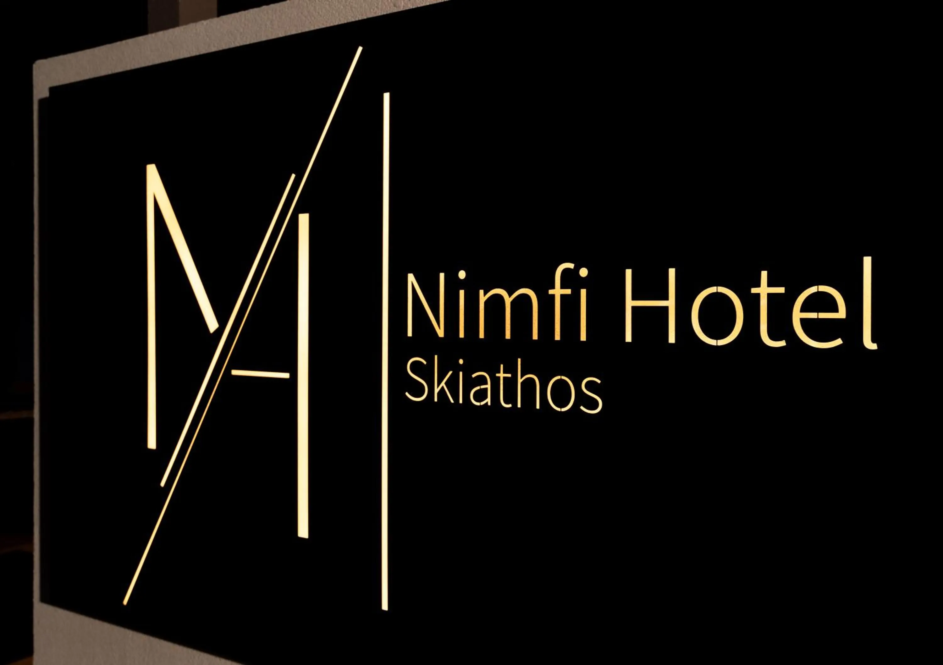 Nimfi Suites