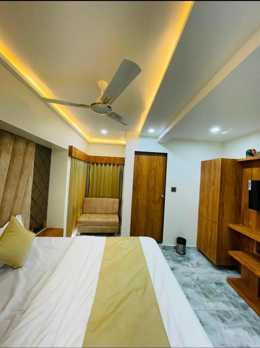 Bed in Hotel Skyland