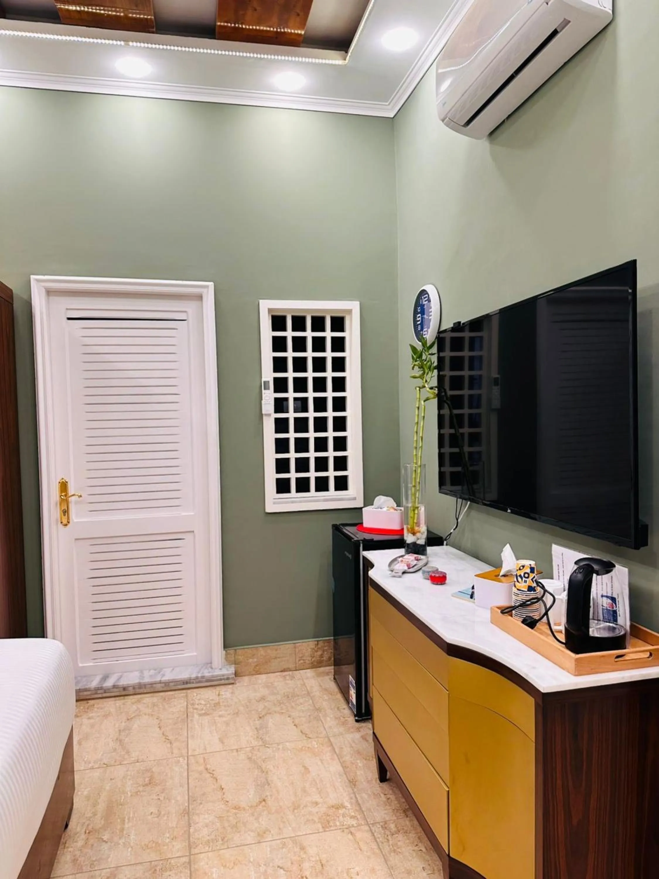 TV and multimedia in GA Plus Hotel in the heart of Cairo