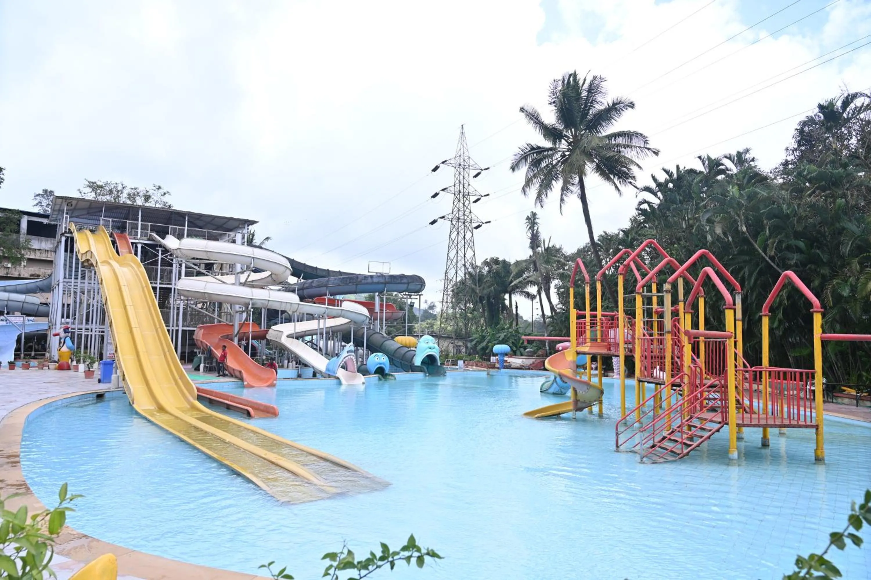 Kumar Resort By Turtle, Lonavala
