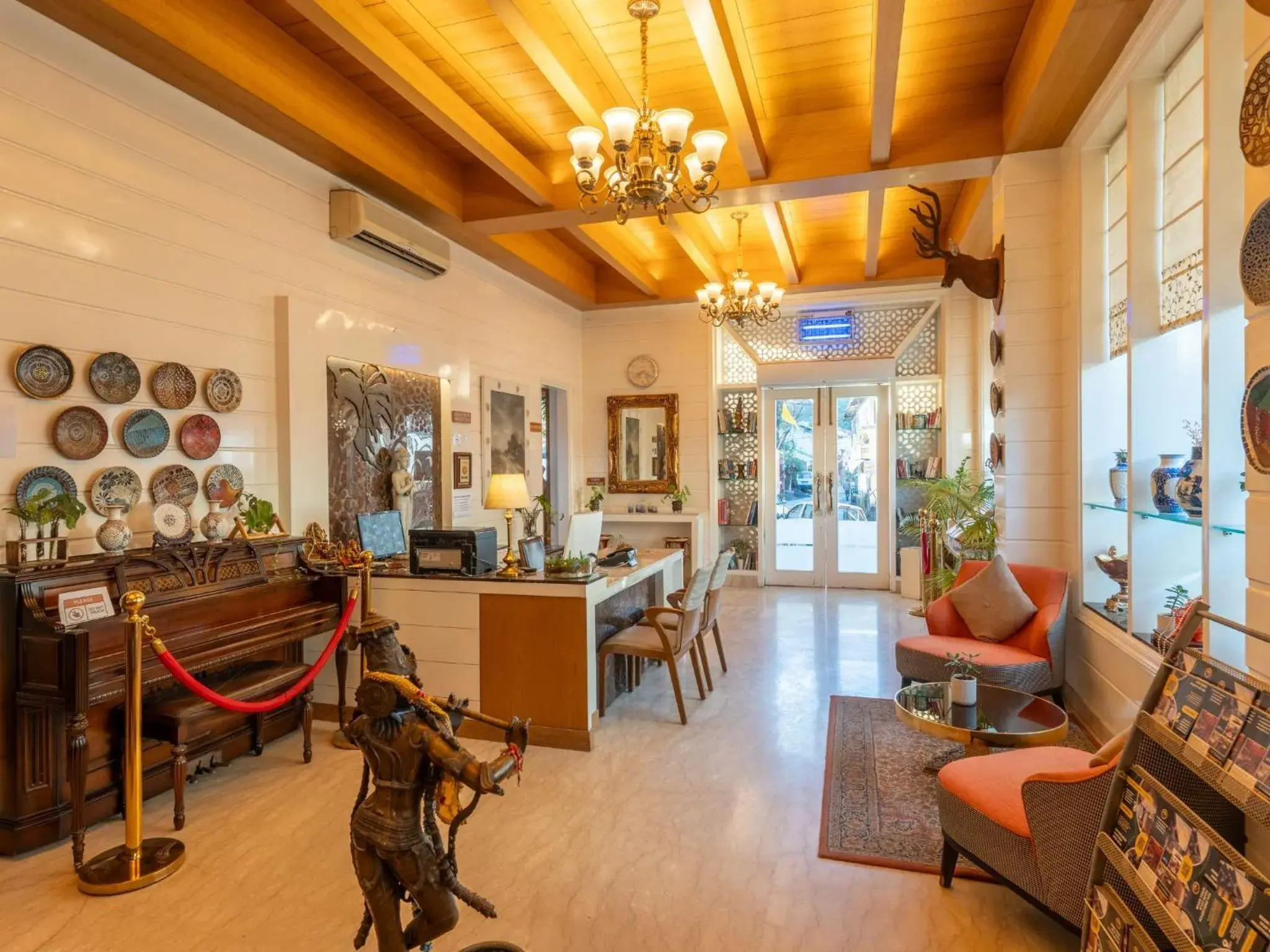 Lobby or reception in Moustache Mussoorie Lobby or reception in Moustache Mussoorie