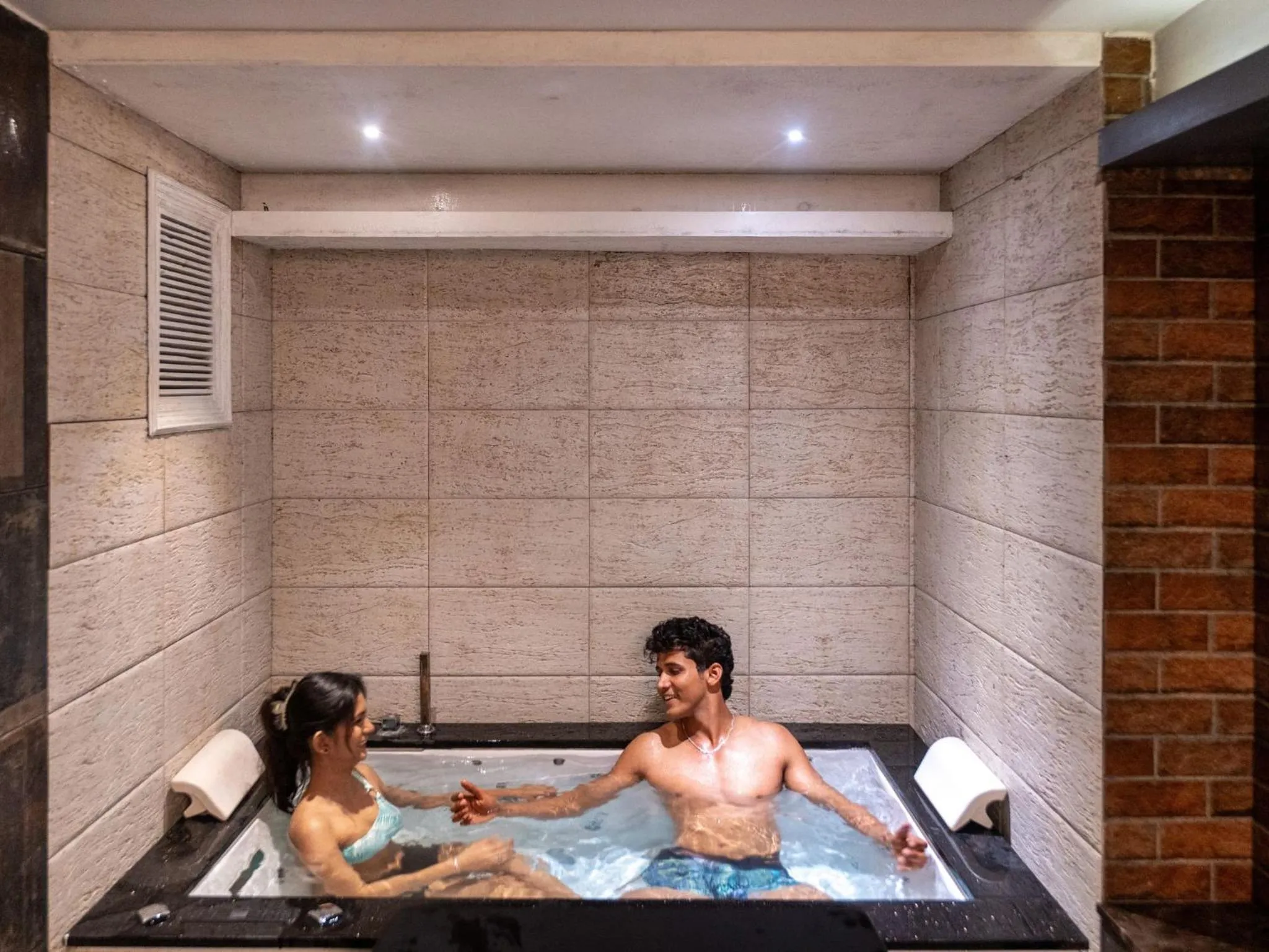 Bath in Moustache Mussoorie