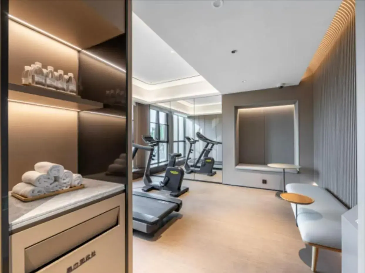 Ji Hotel Shanghai Tangzhen Metro Station Ji Hotel Shanghai Tangzhen Metro Station